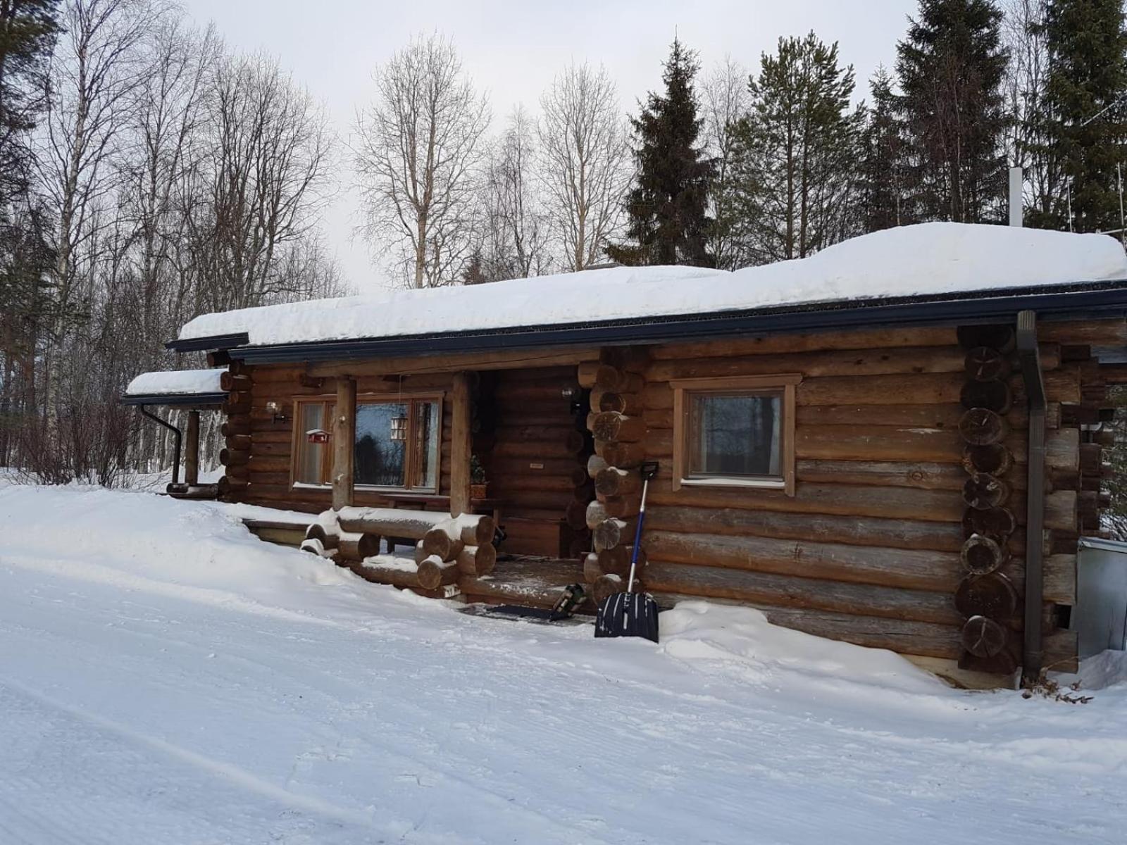 Three-Bedroom Chalet photo 3
