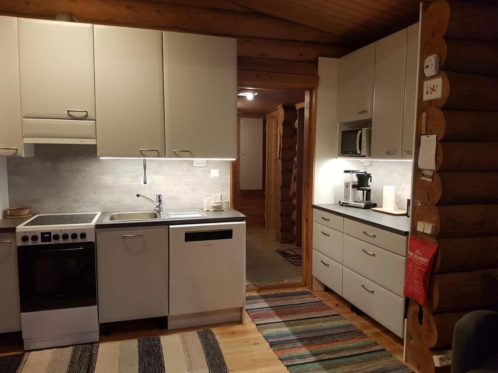 Three-Bedroom Chalet photo 1