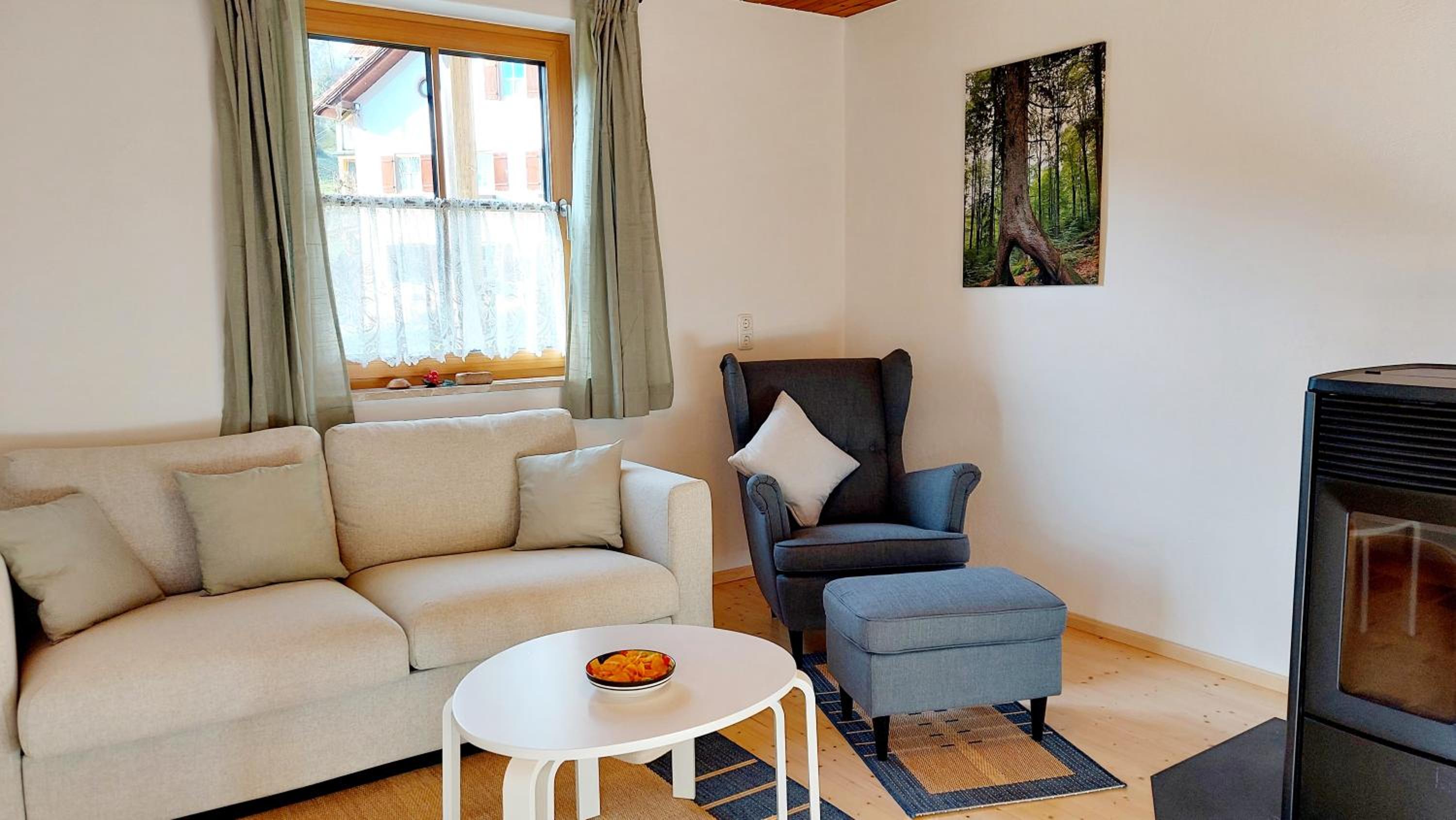 One-Bedroom House photo 1