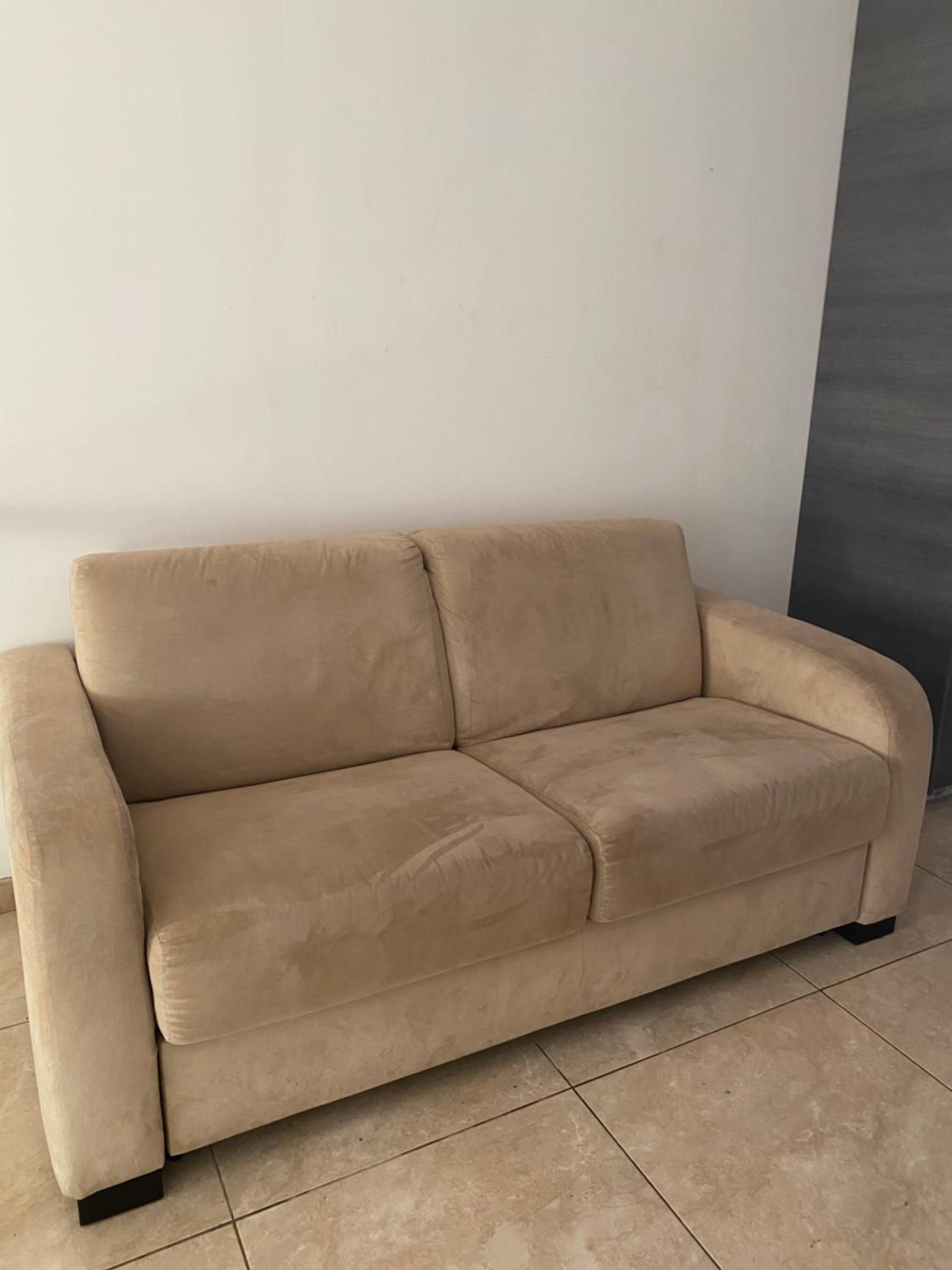 Deluxe Studio No.112 