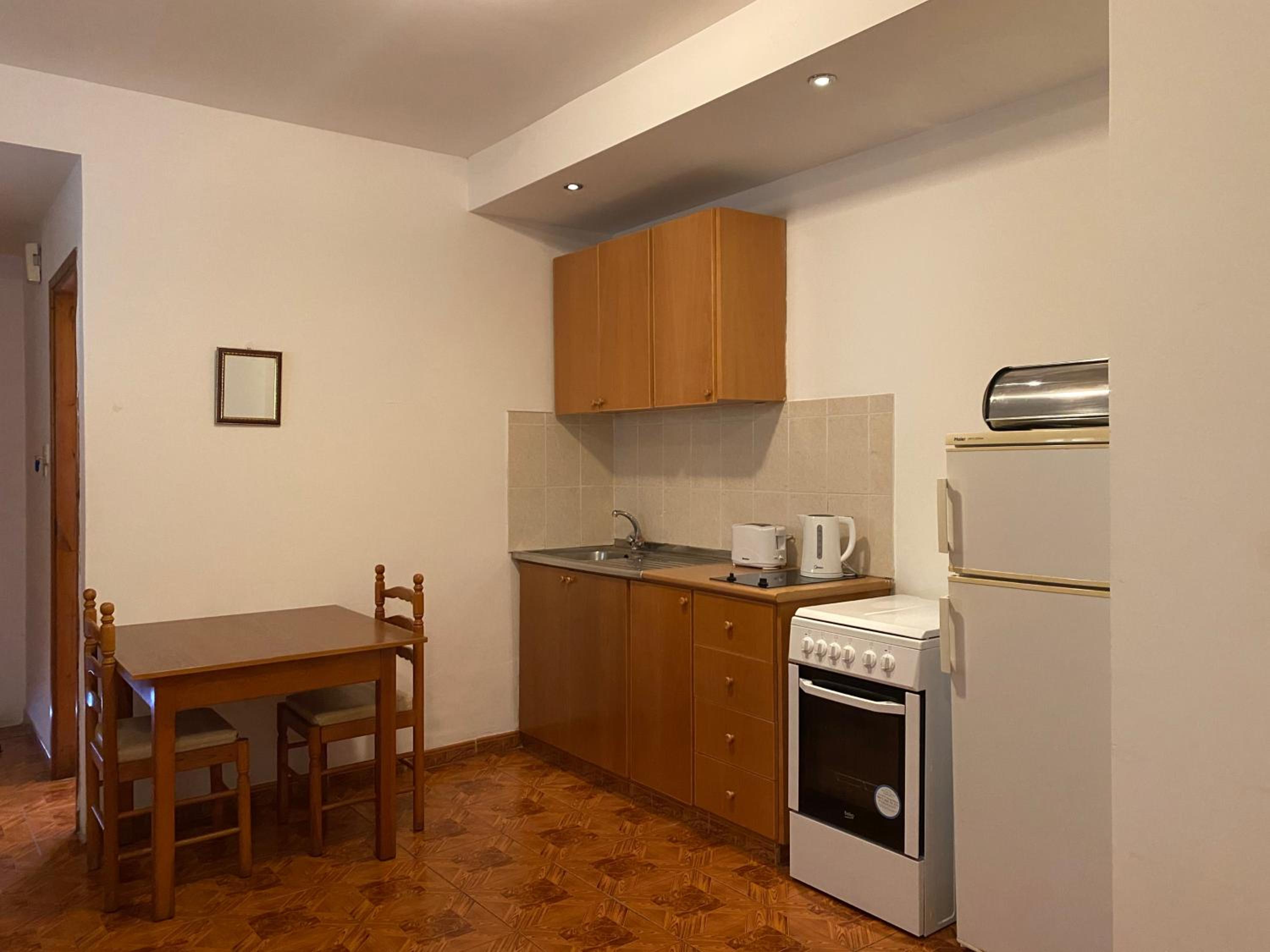 One-Bedroom Apartment No.109 photo 3