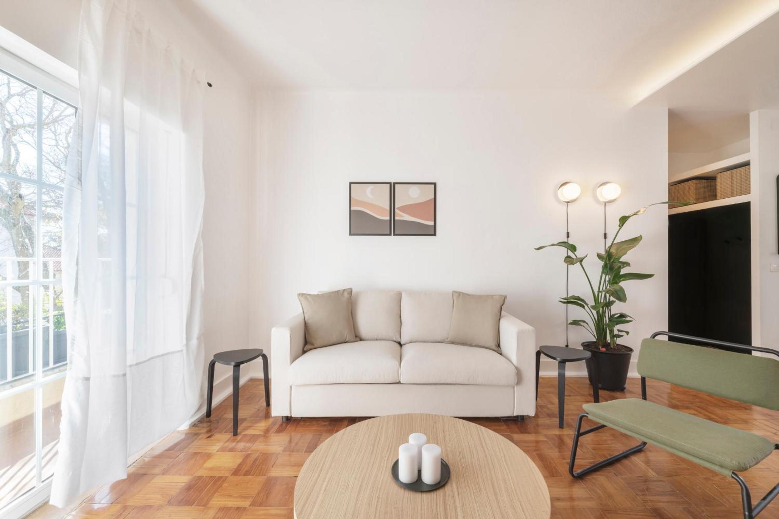 Two-Bedroom Apartment - Photo 12