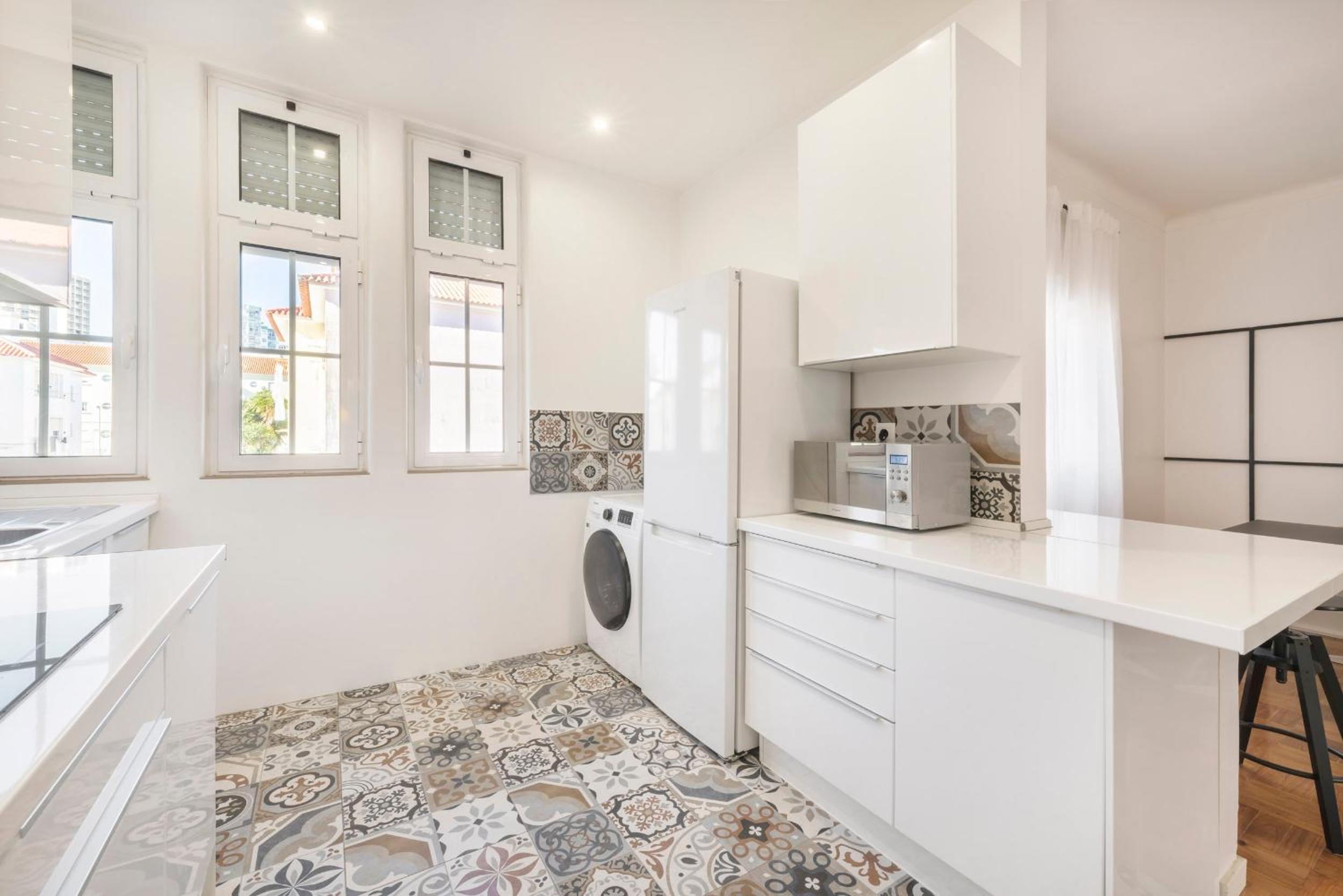 Two-Bedroom Apartment - Photo 10