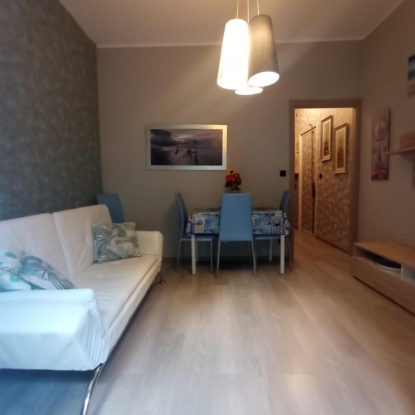 Apartment photo 1
