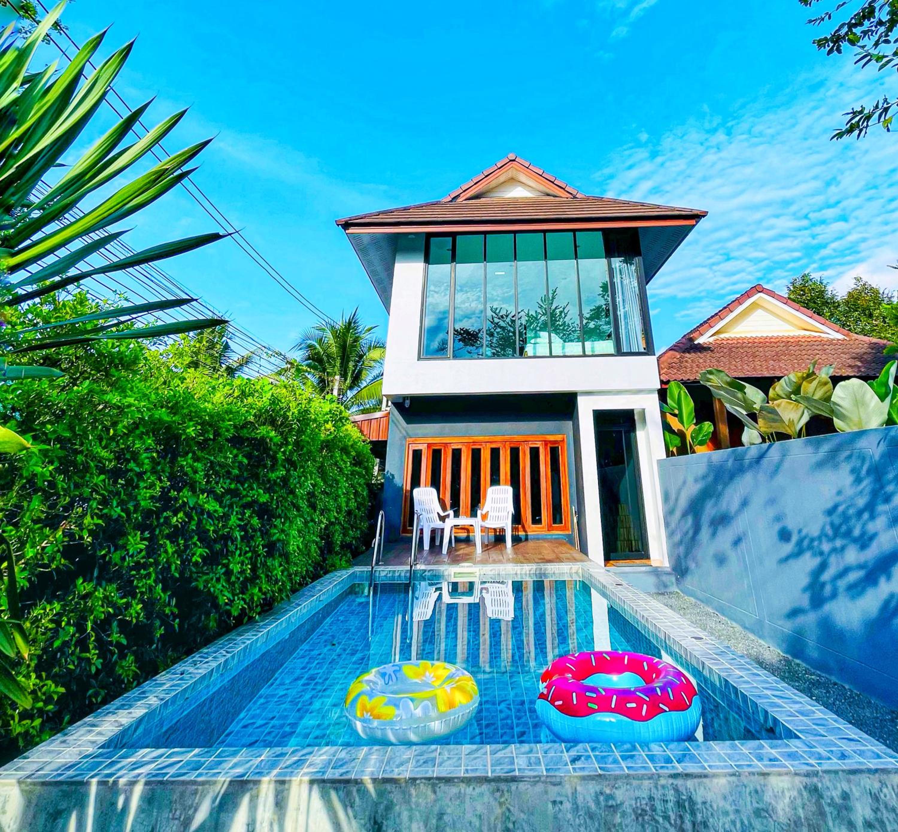 Villa with Private Pool photo 2