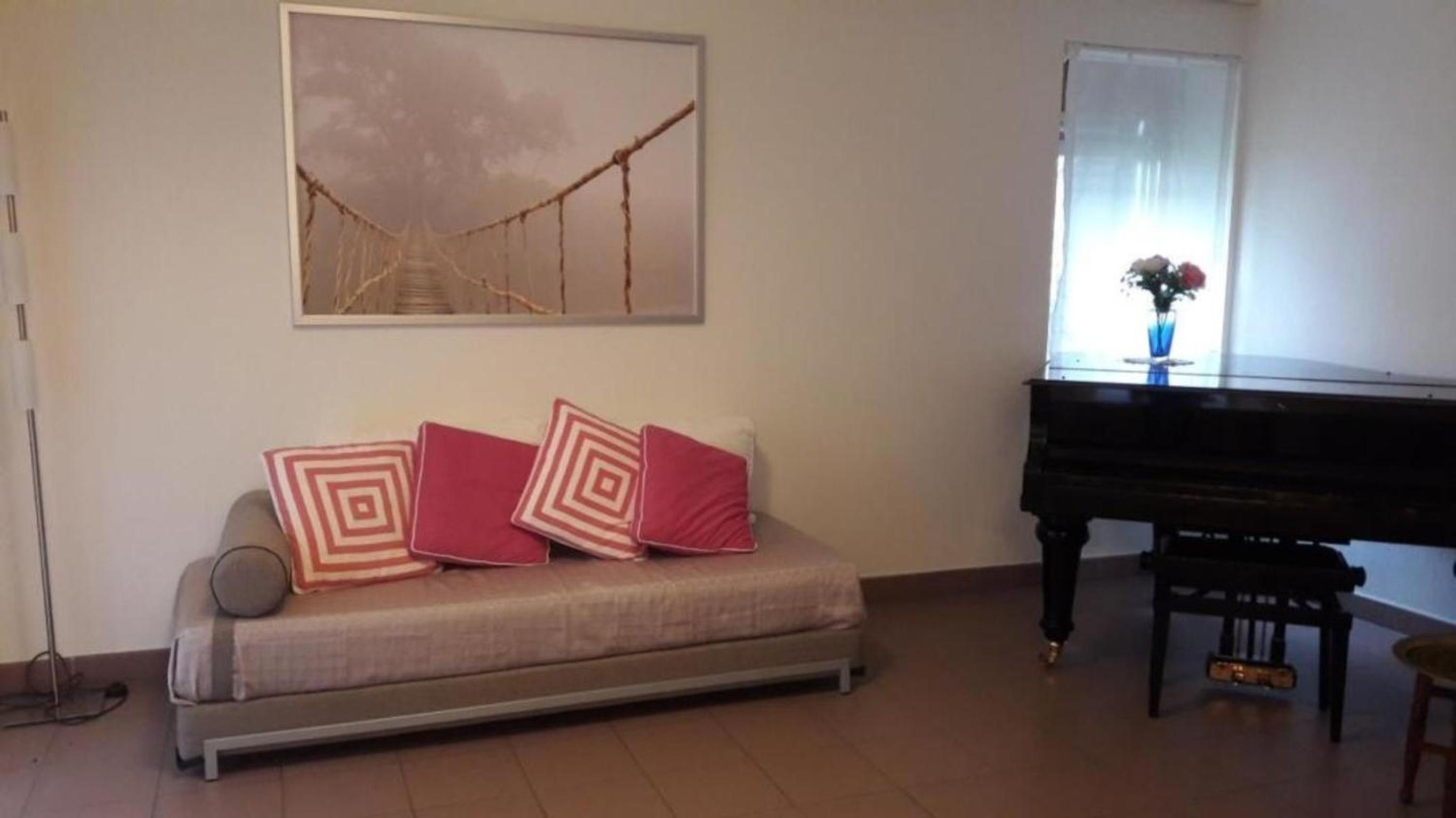 Apartment photo 3