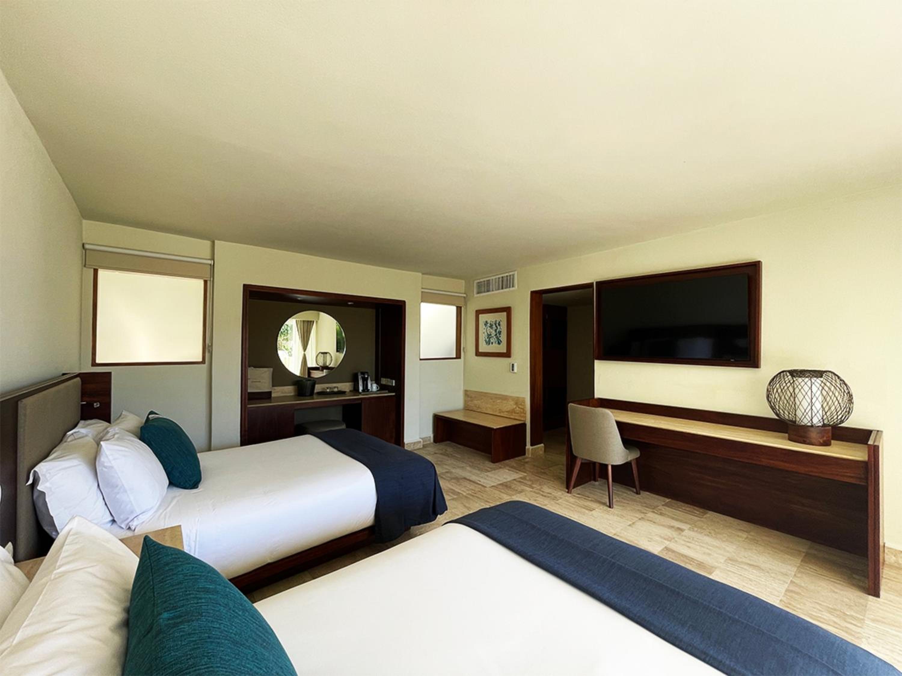 Villa Junior Suite Plunge Pool