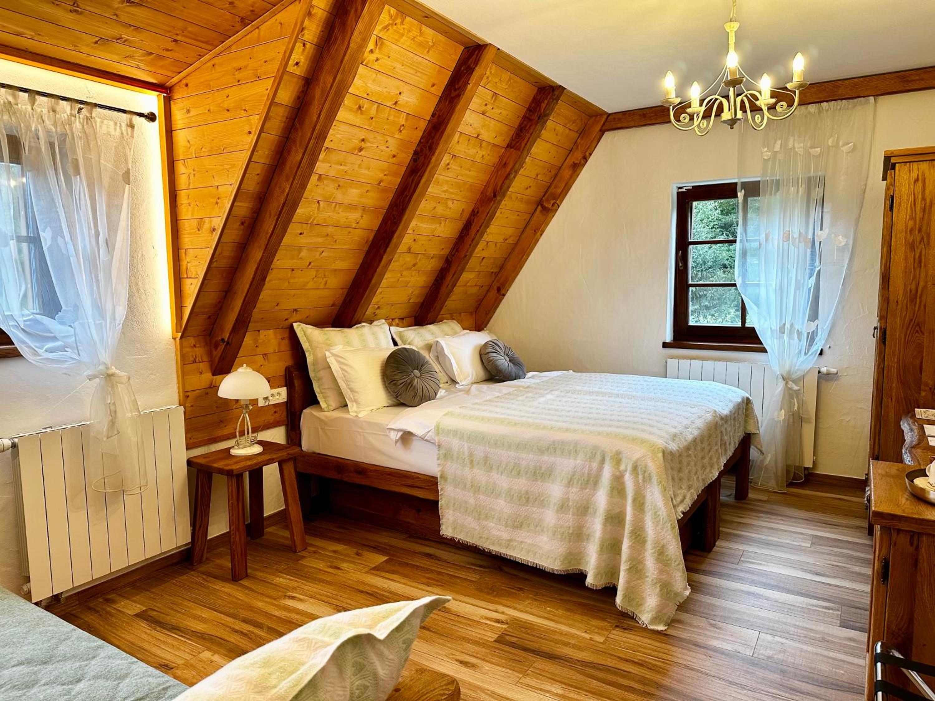 Superior Triple Room - Photo 6