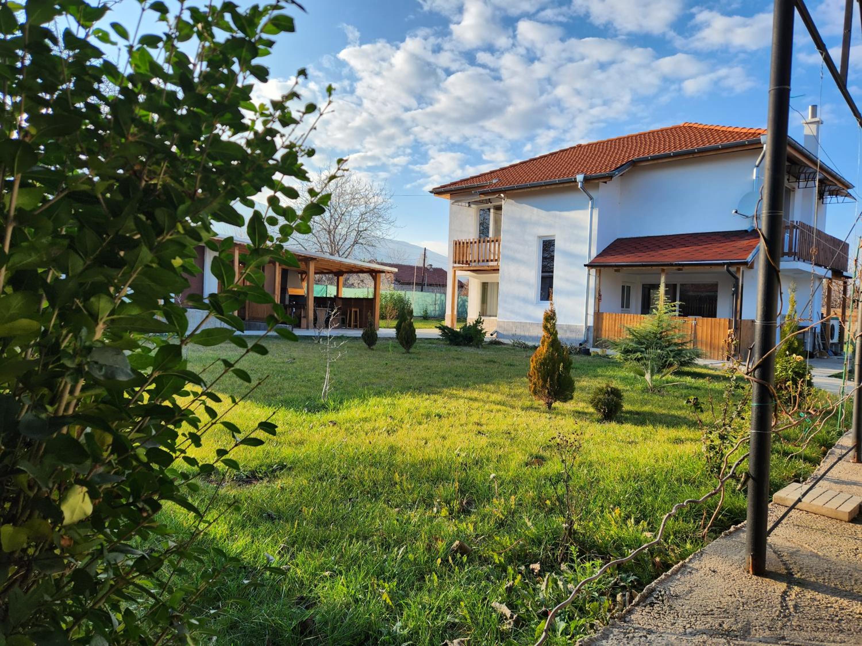 Villa with Garden View - Photo 9