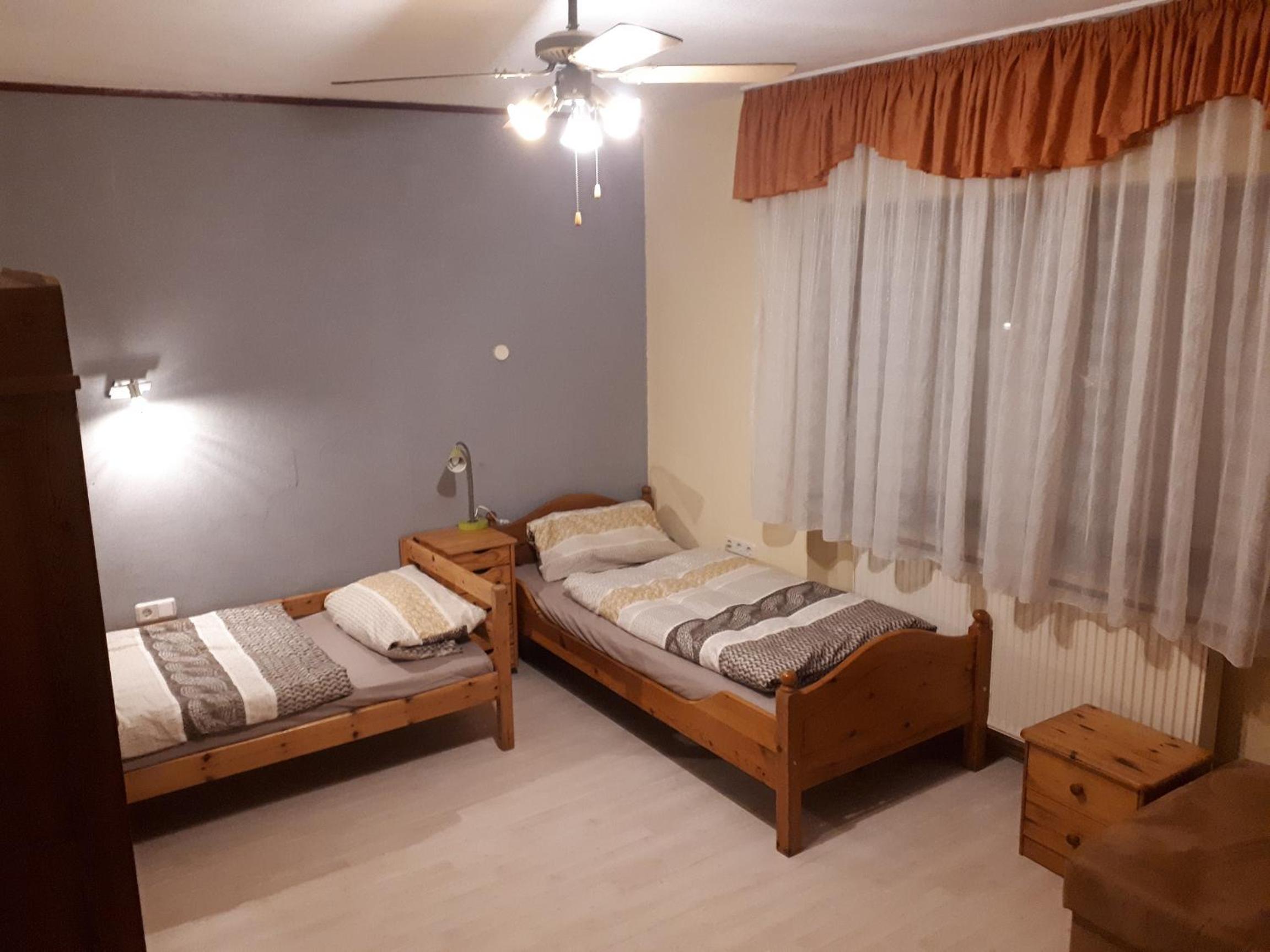 Triple Room with Shared Bathroom photo 2
