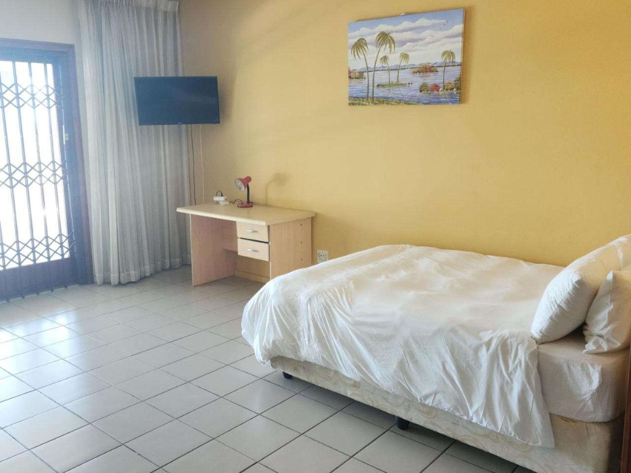 Deluxe Double Room with Sea View photo 3