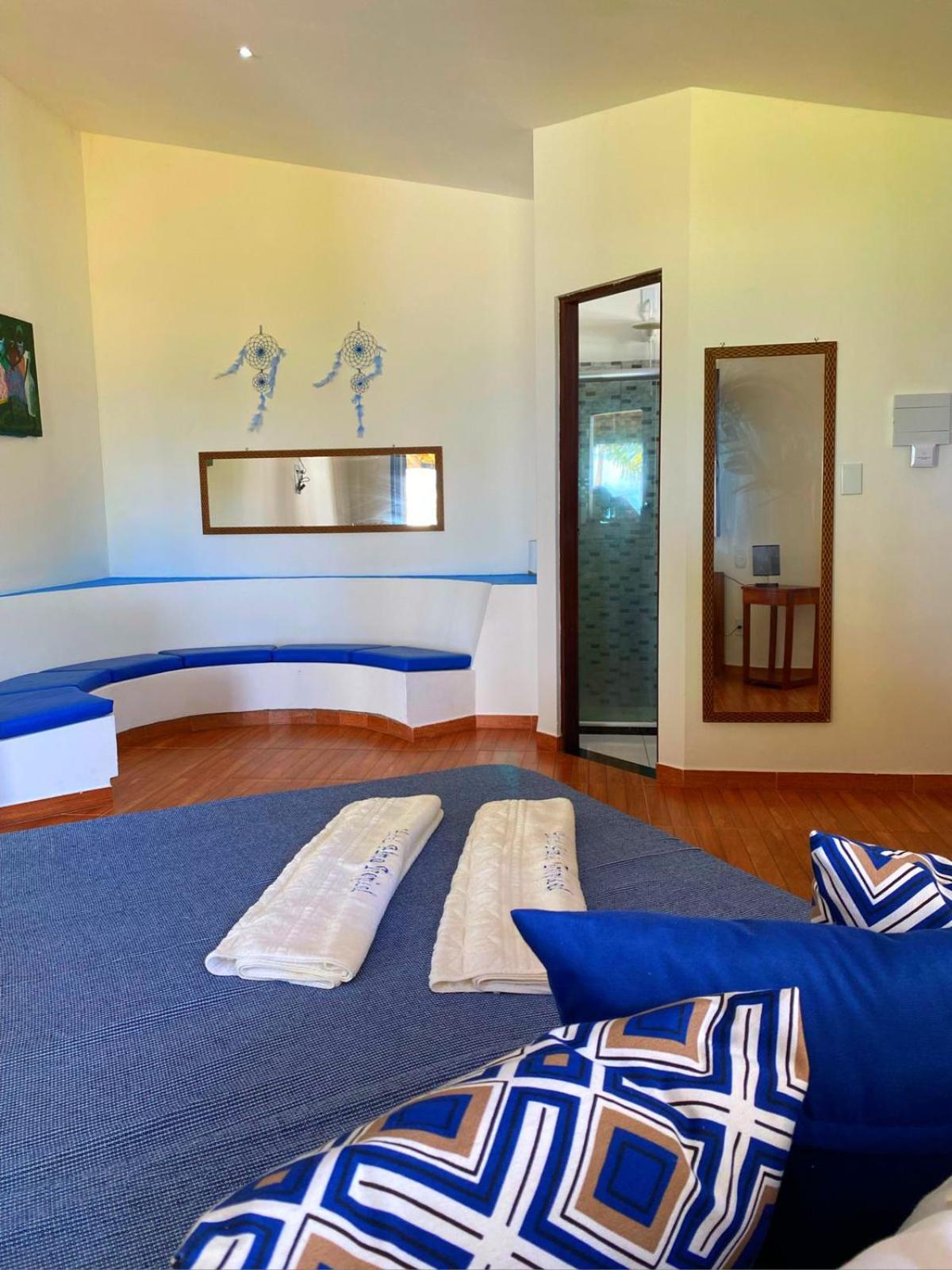 Deluxe Suite with Sea View photo 2