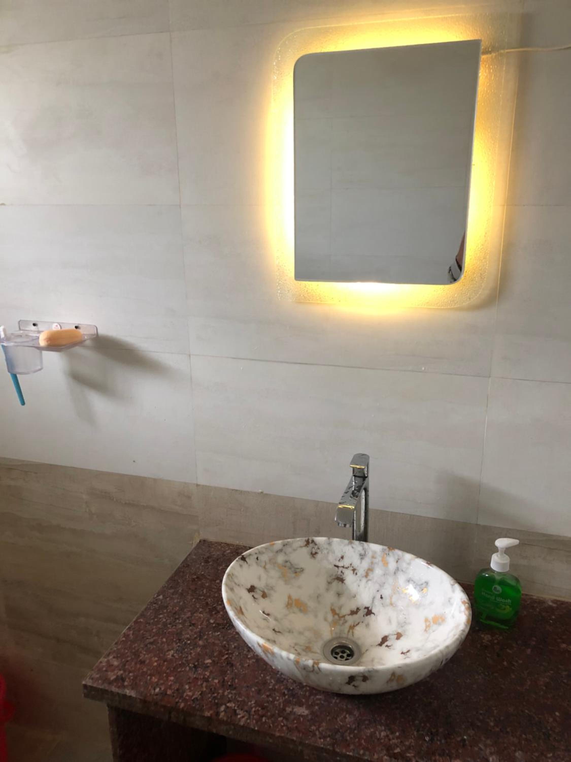 Deluxe Double Room with Extra Bed photo 2