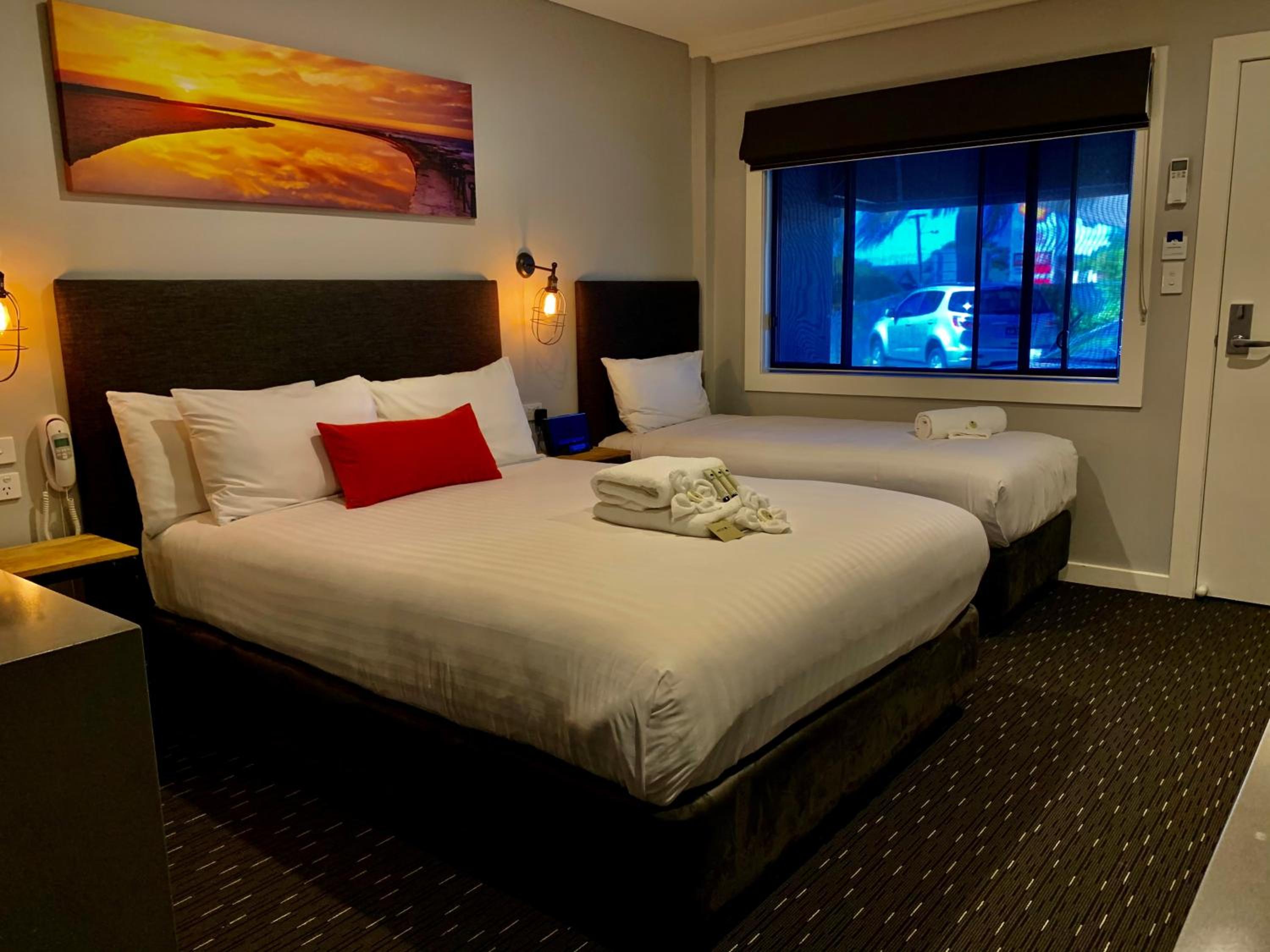 Standard Twin Room photo 2