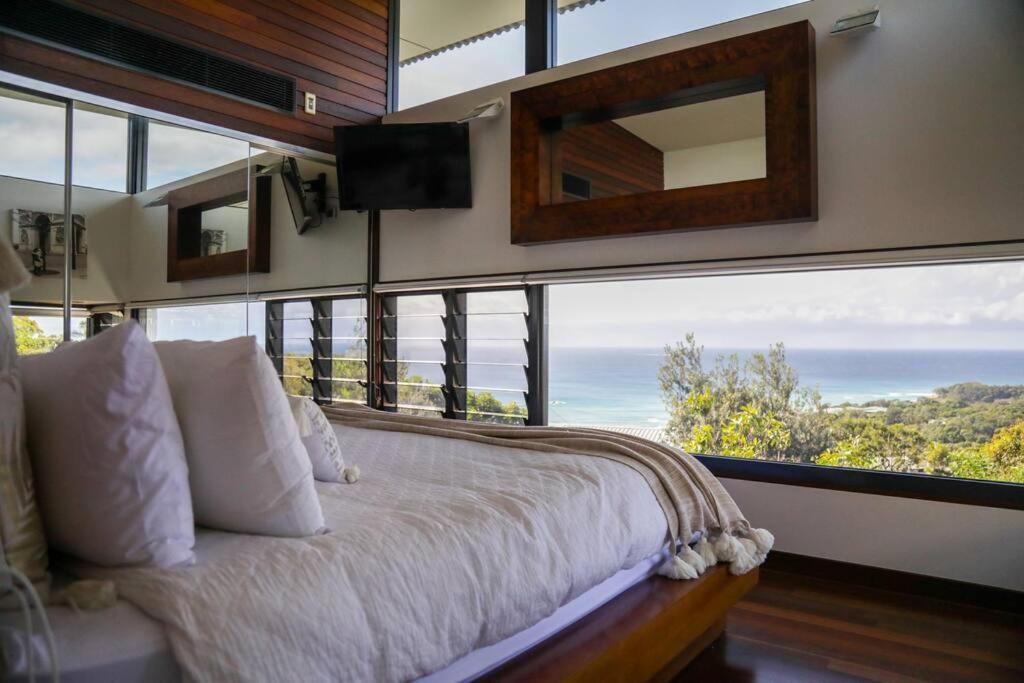 Four-Bedroom House photo 1