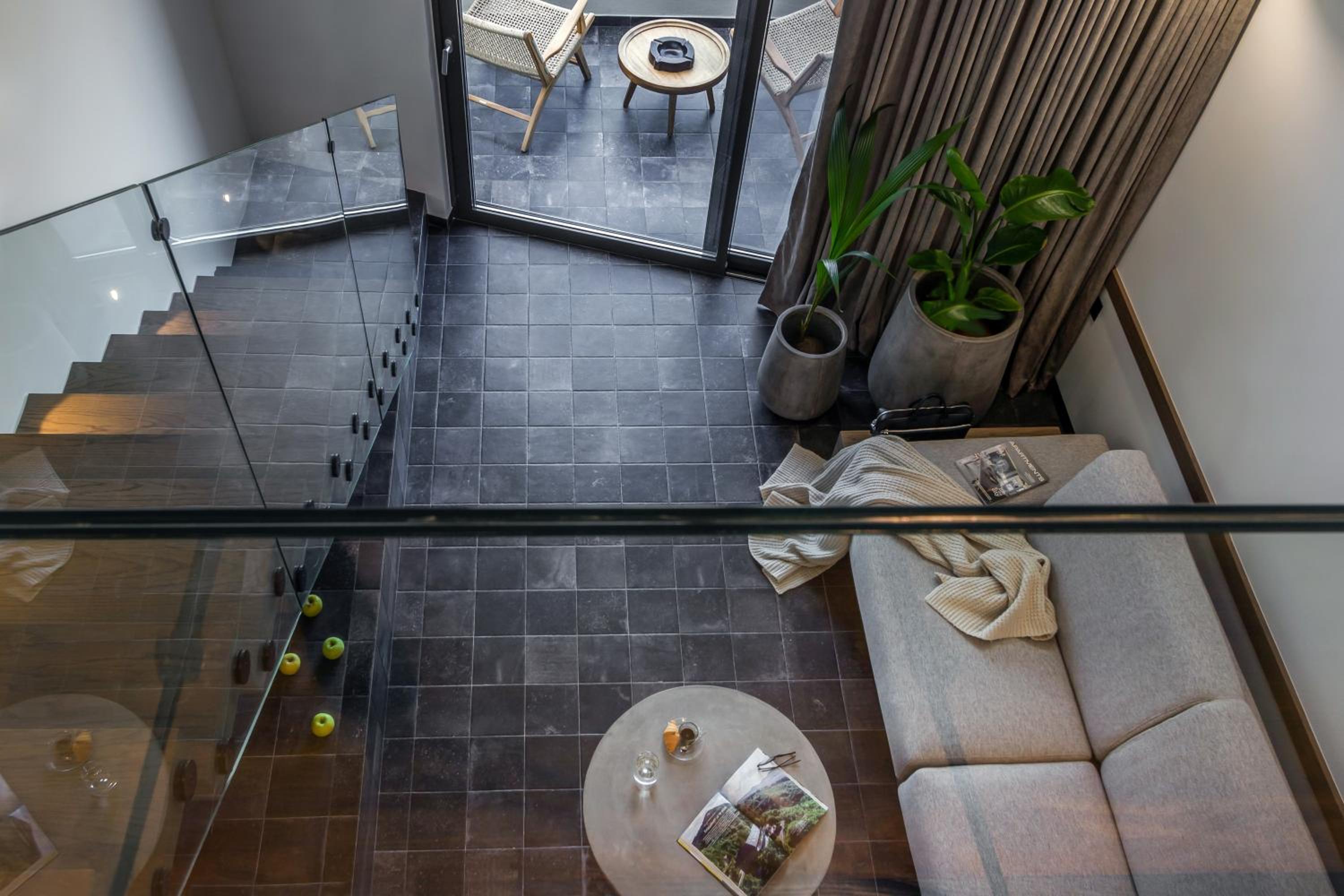 Queen Suite with Sea View - Photo 2