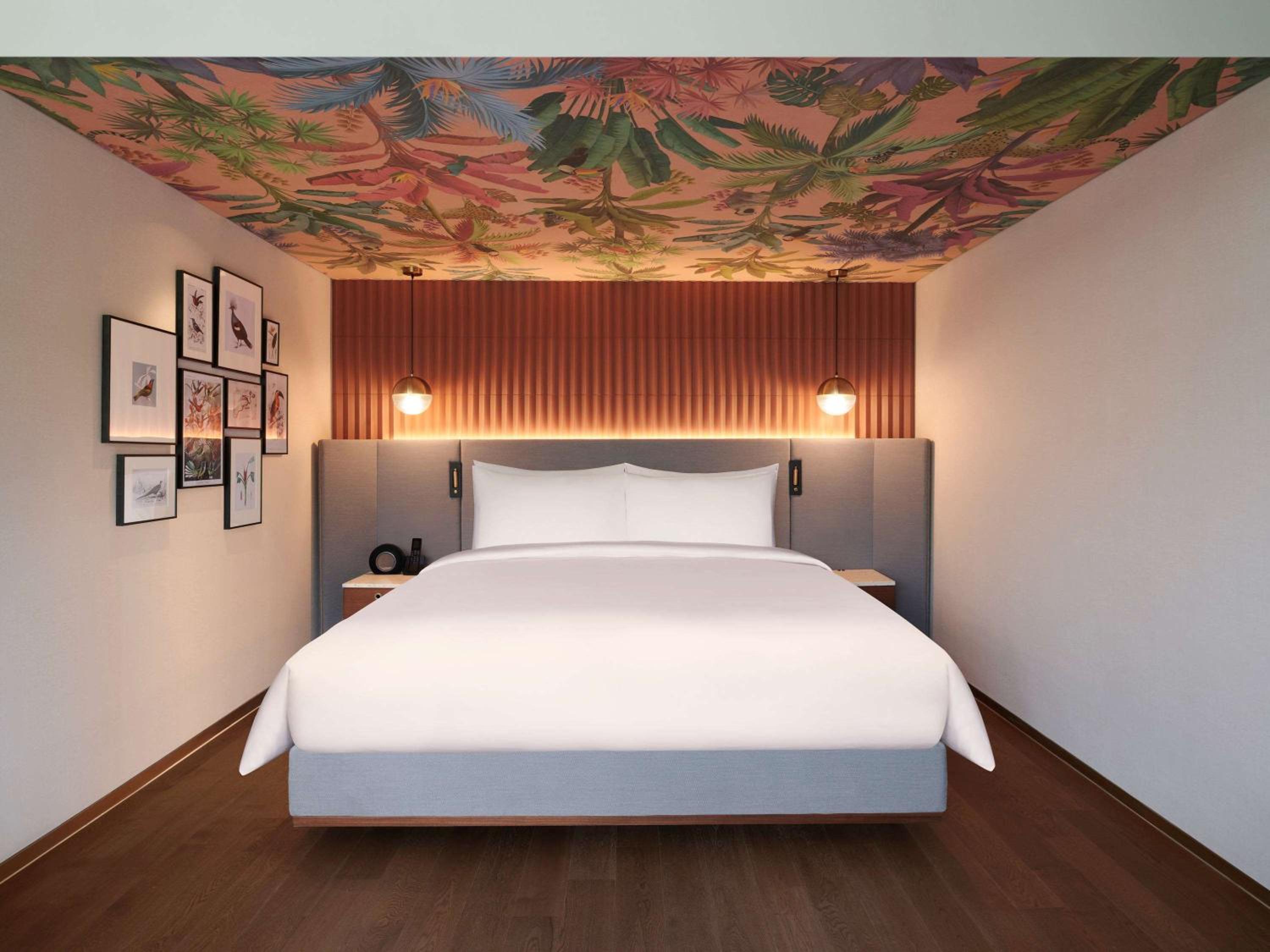 Cabana King Suite - Photo 4