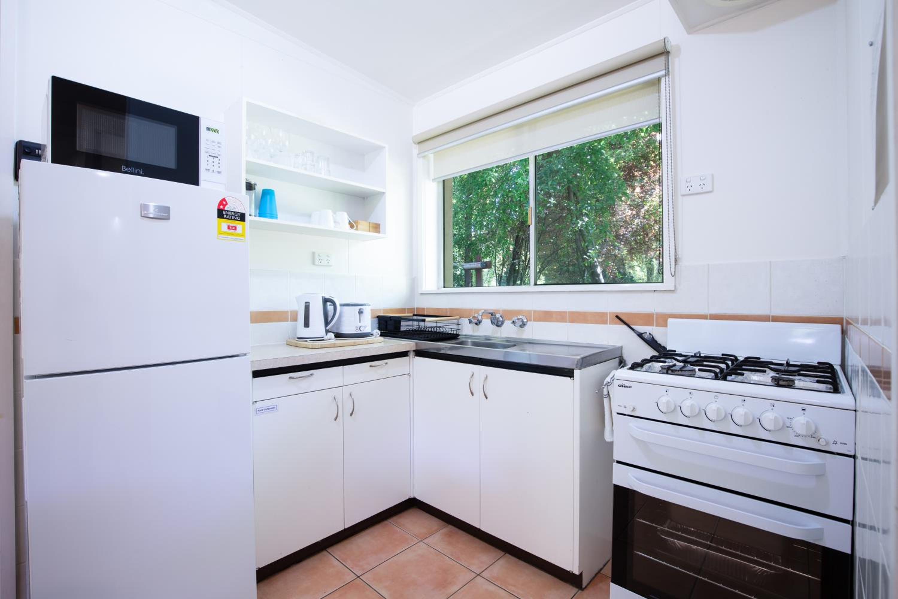 2 Bedroom Apartment with Pool & Garden View (rooms 1,3) photo 3