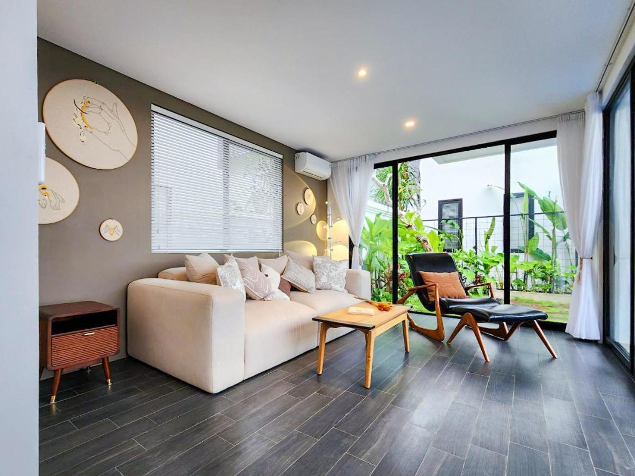 Two-Bedroom Villa - Photo 1