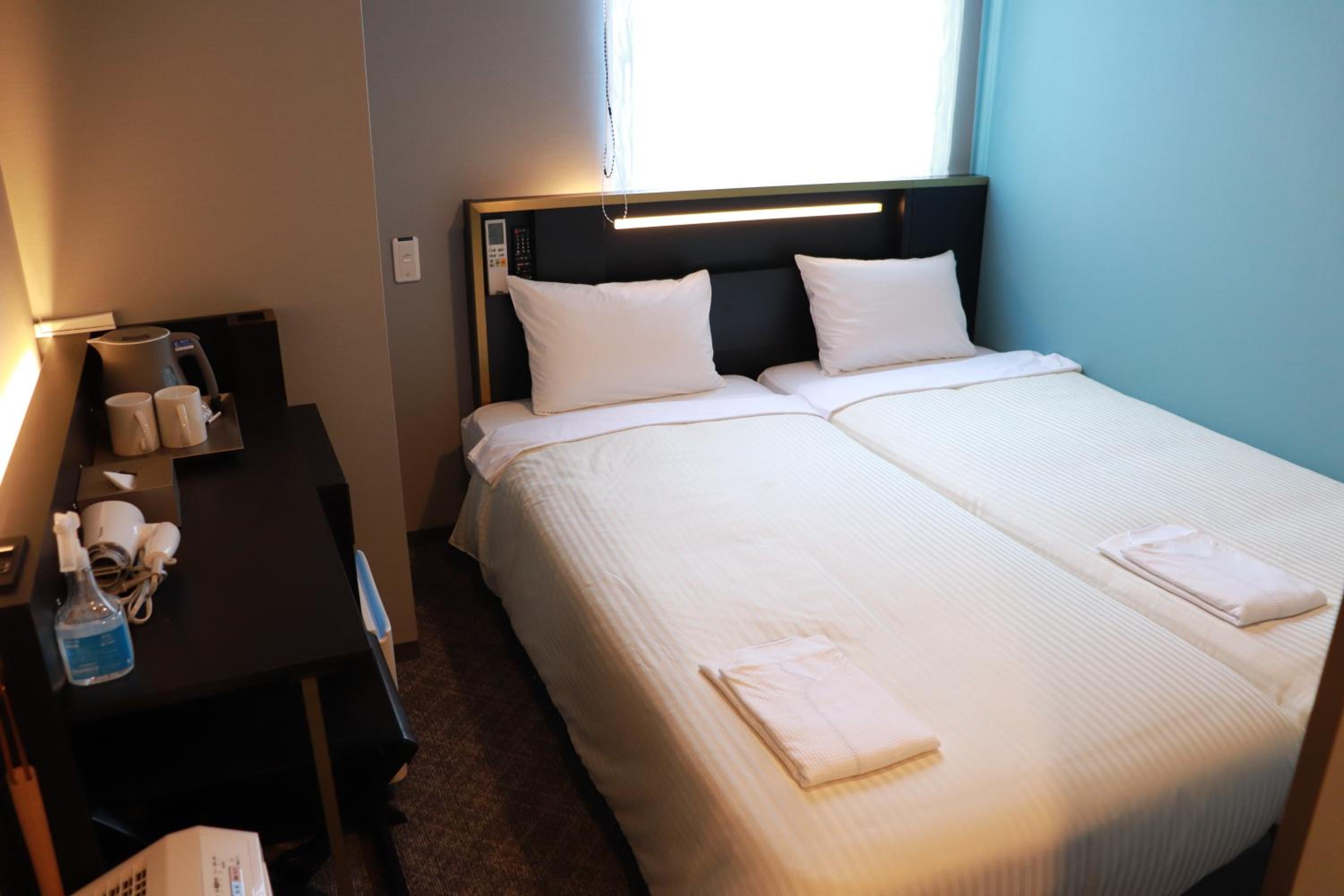 【Short Stay】Room Selected at Check-In (17:00 Check in - 9:00 Check out) - Bed Type Not Guaranteed photo 3