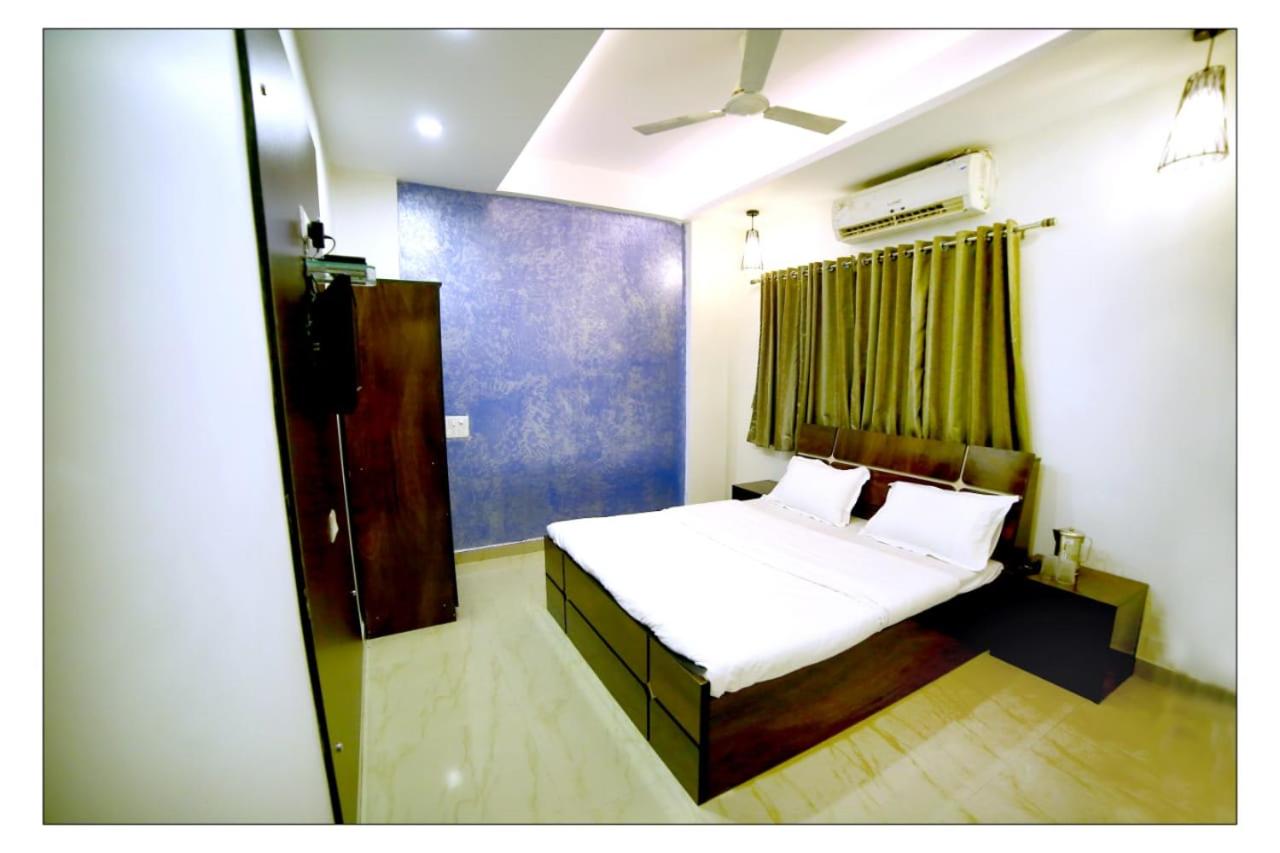 Deluxe Room - Photo 1