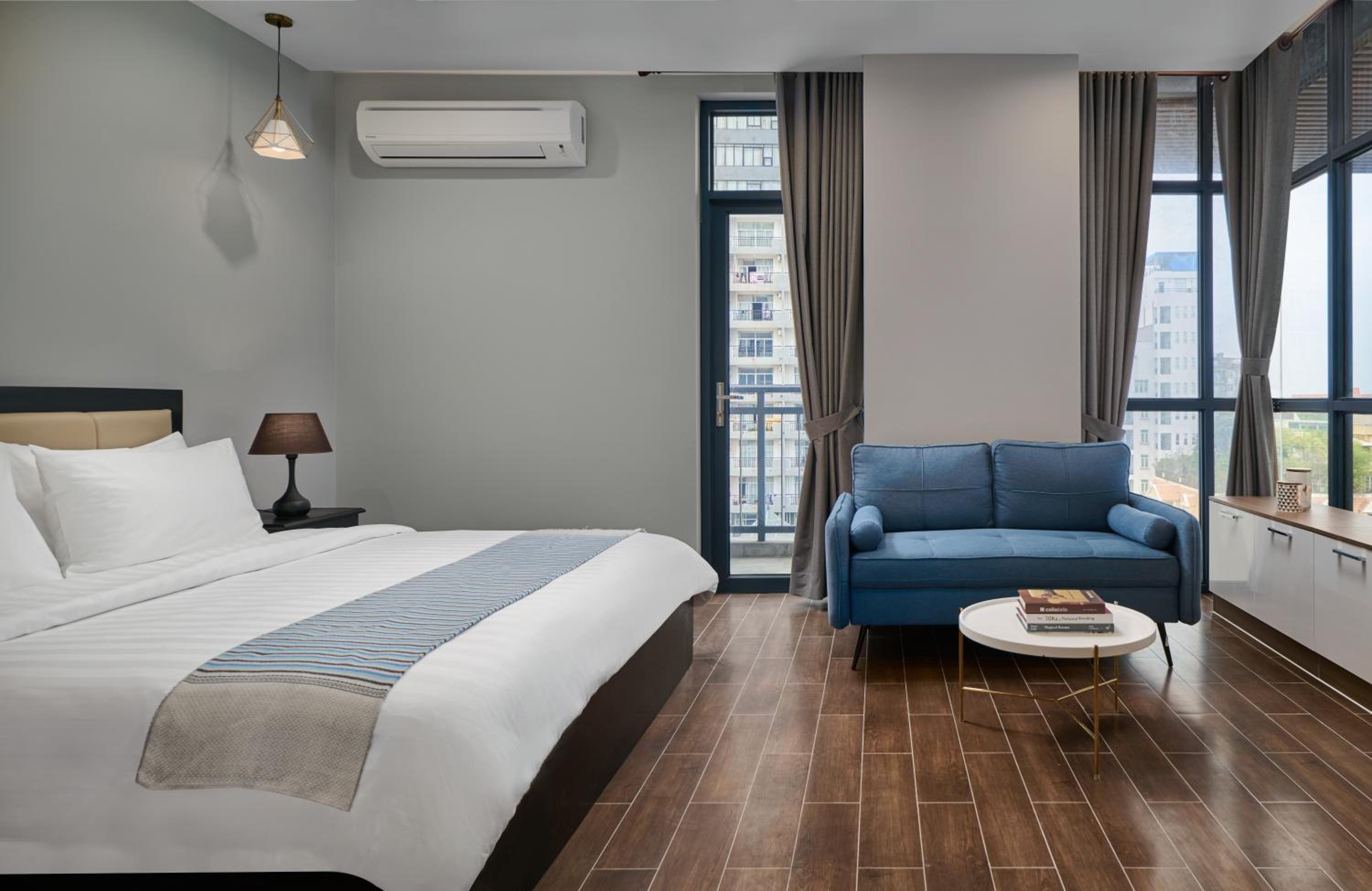 Premier Two-Bedrooms - Photo 1