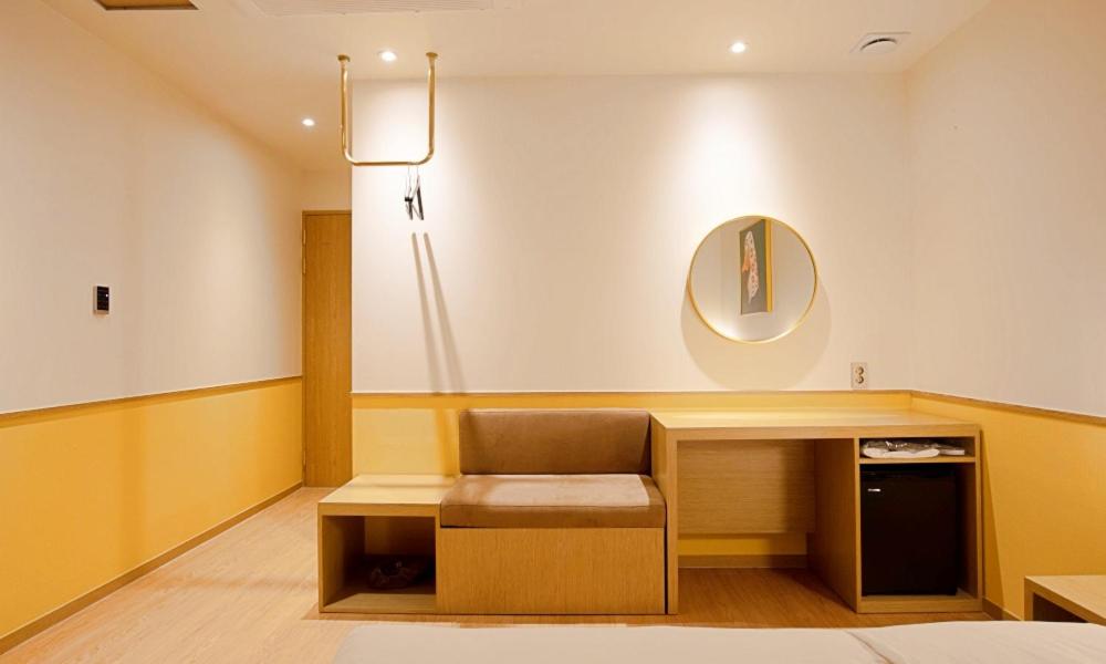 Standard Room - Photo 7