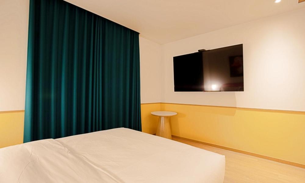 Standard Room - Photo 3