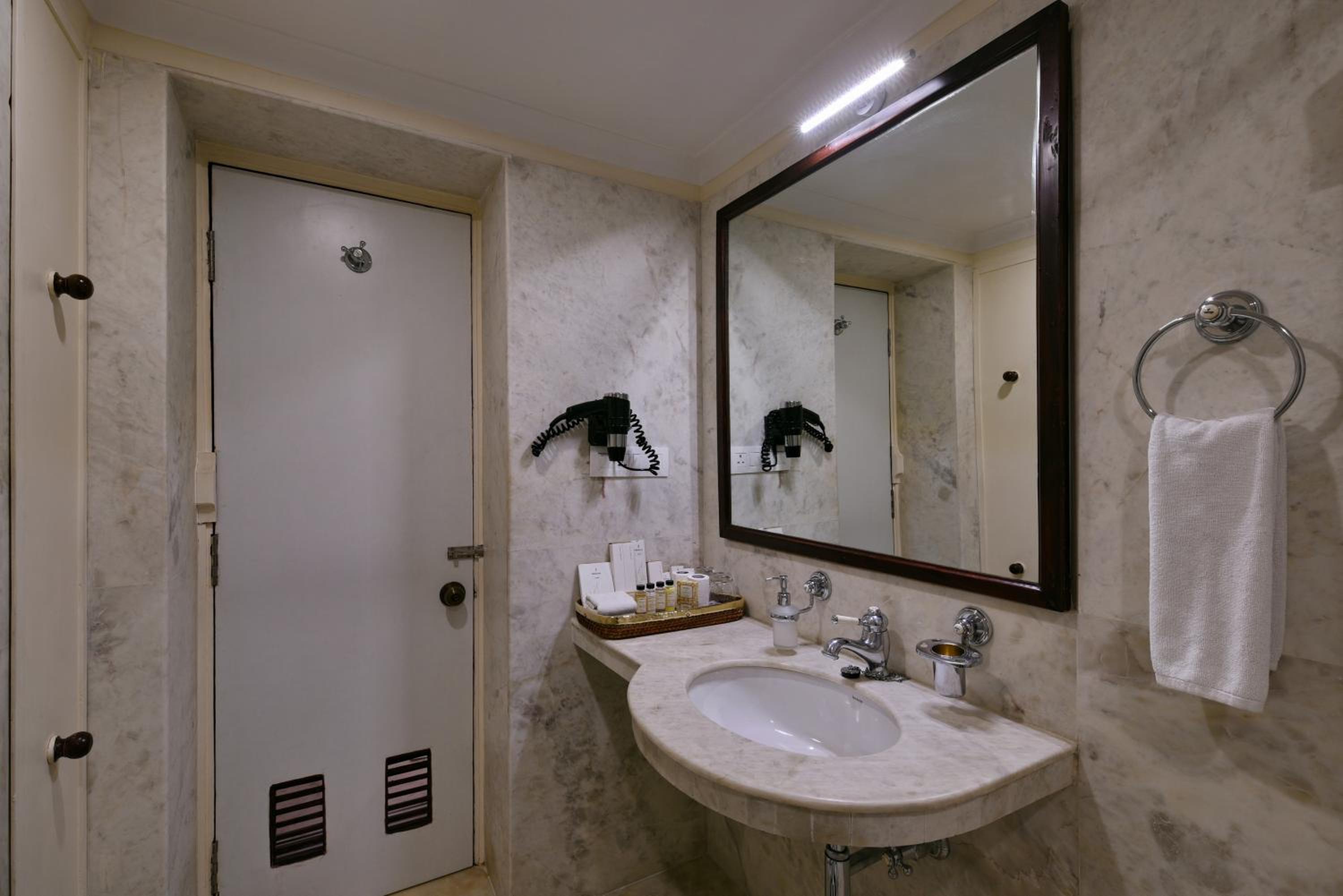 Nadidhara Room