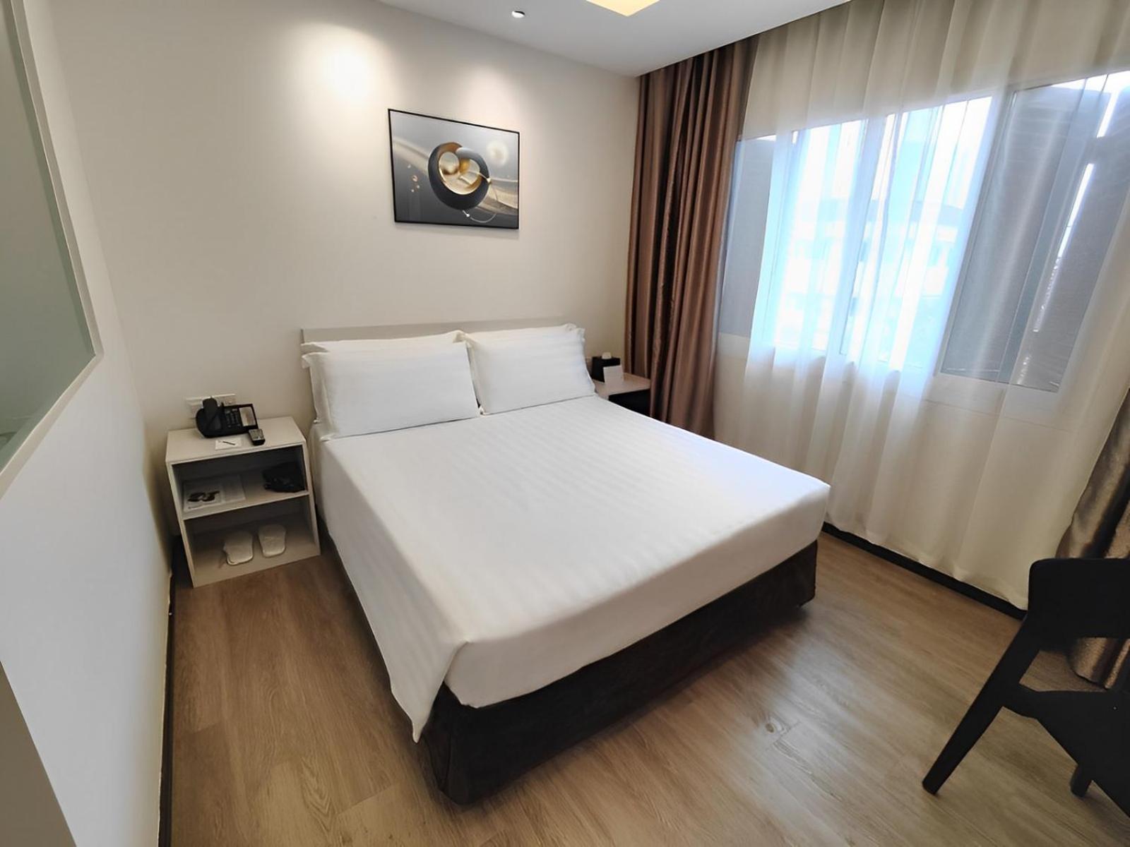 Deluxe Double or Twin Room photo 1