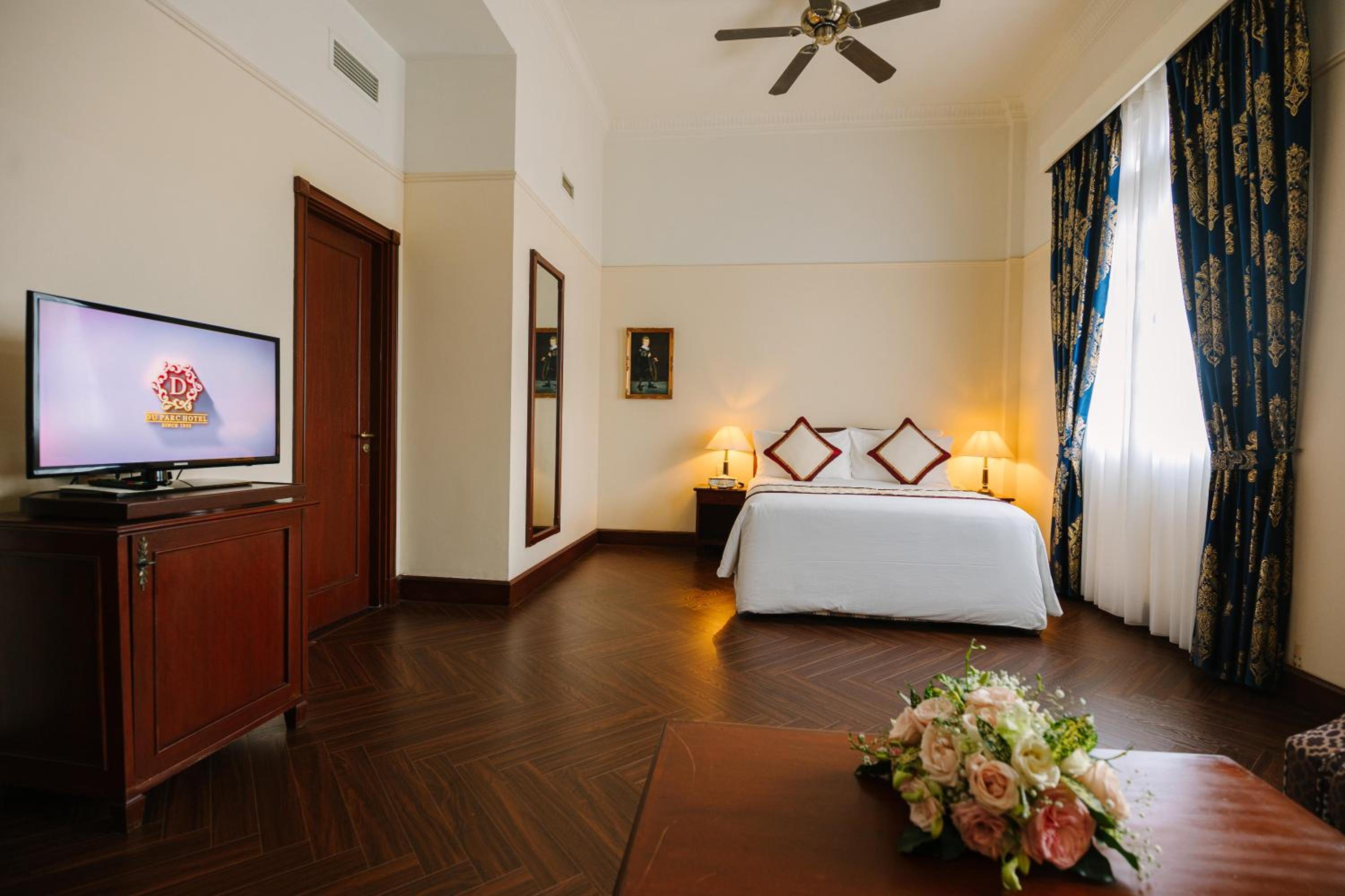 Deluxe Room - Photo 5