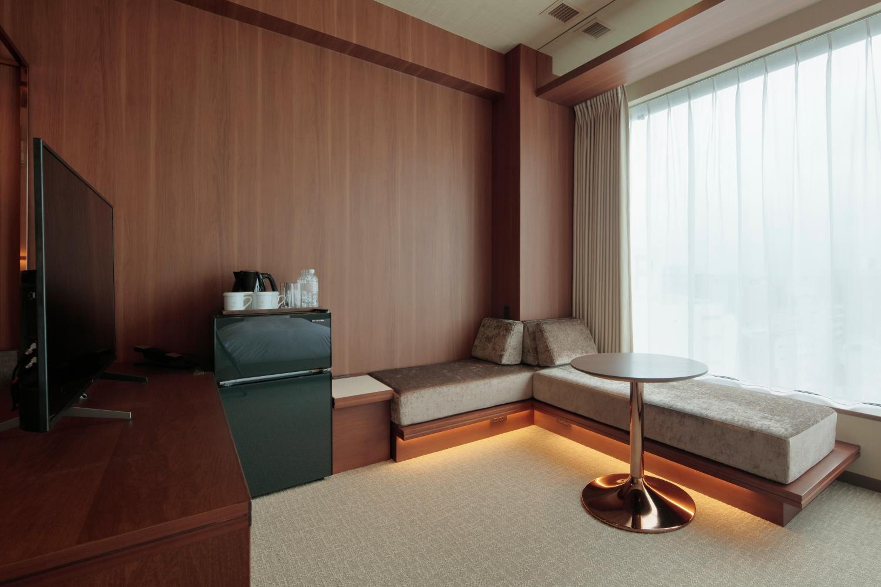Deluxe Quadruple Room - Photo 10