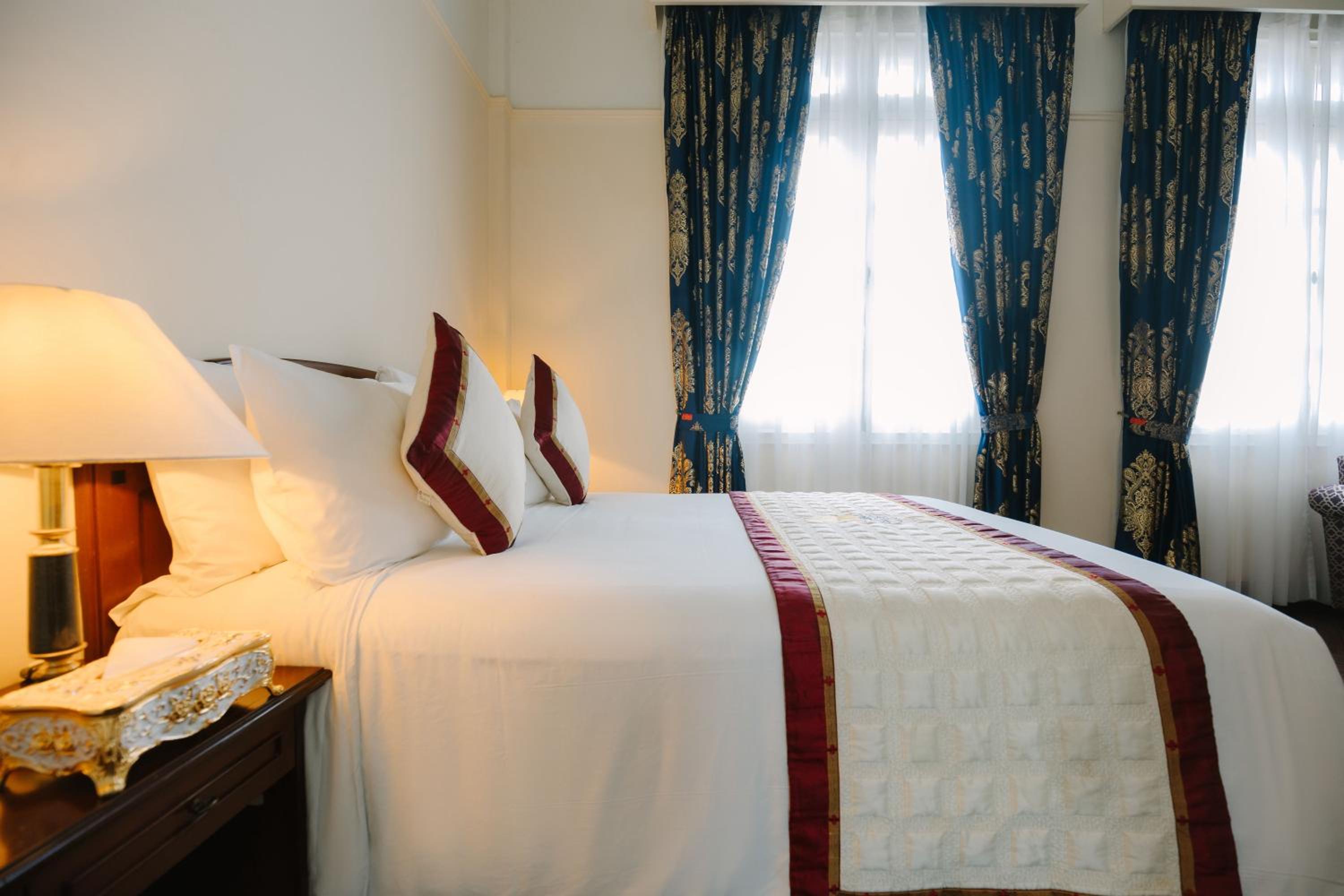 Superior Double or Twin Room - Photo 9