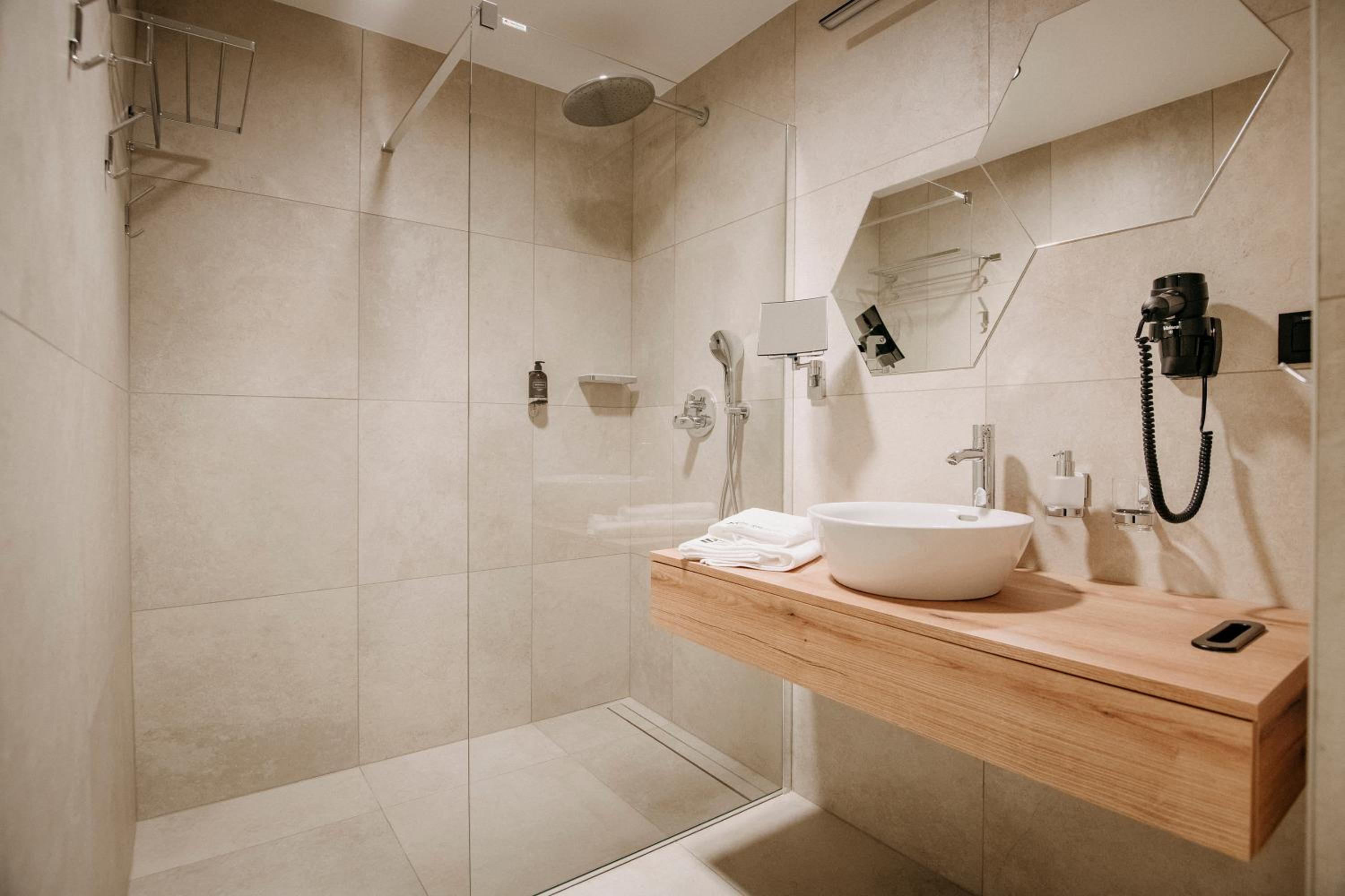 Standard Apartment - Photo 9