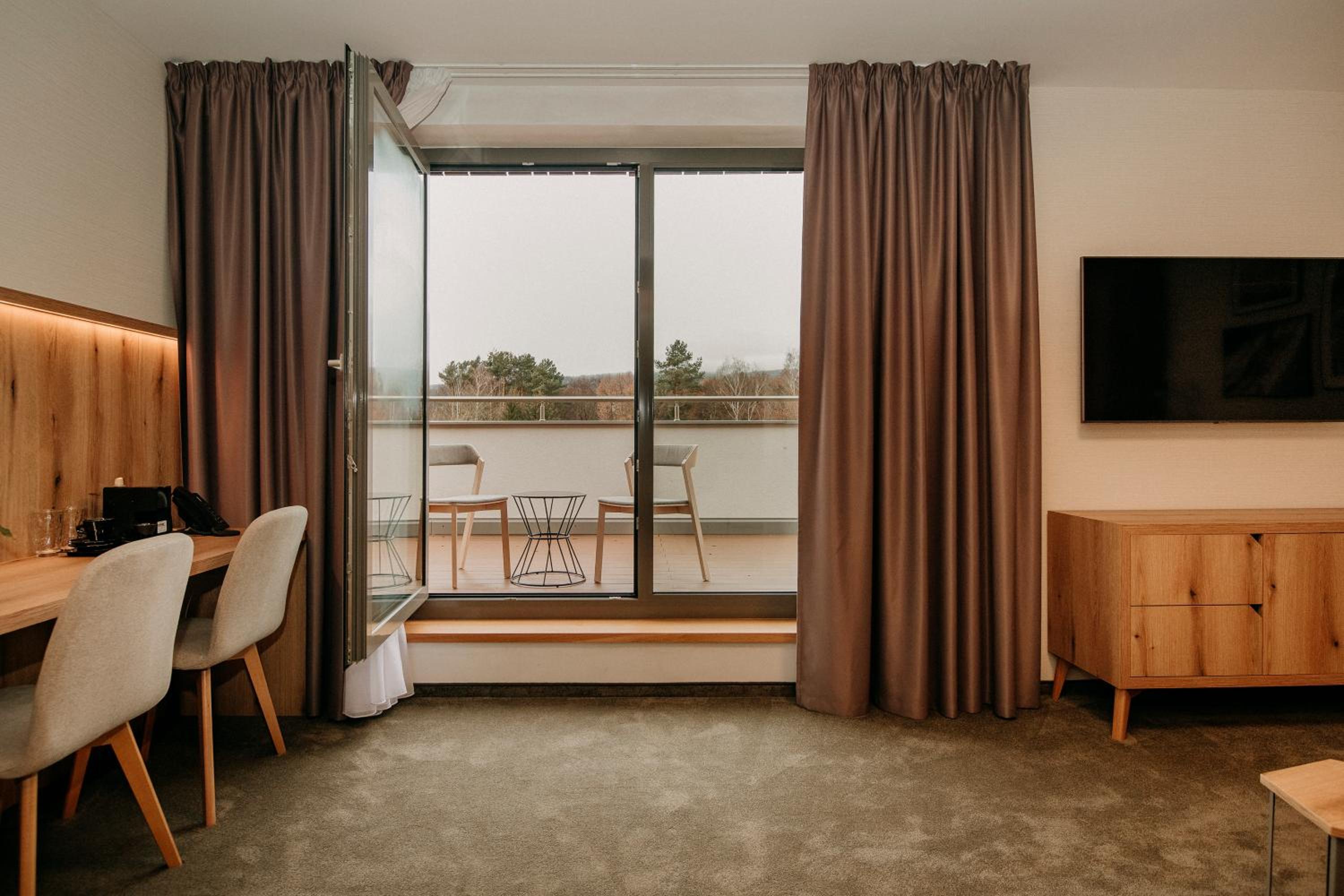Deluxe Apartment - Photo 2