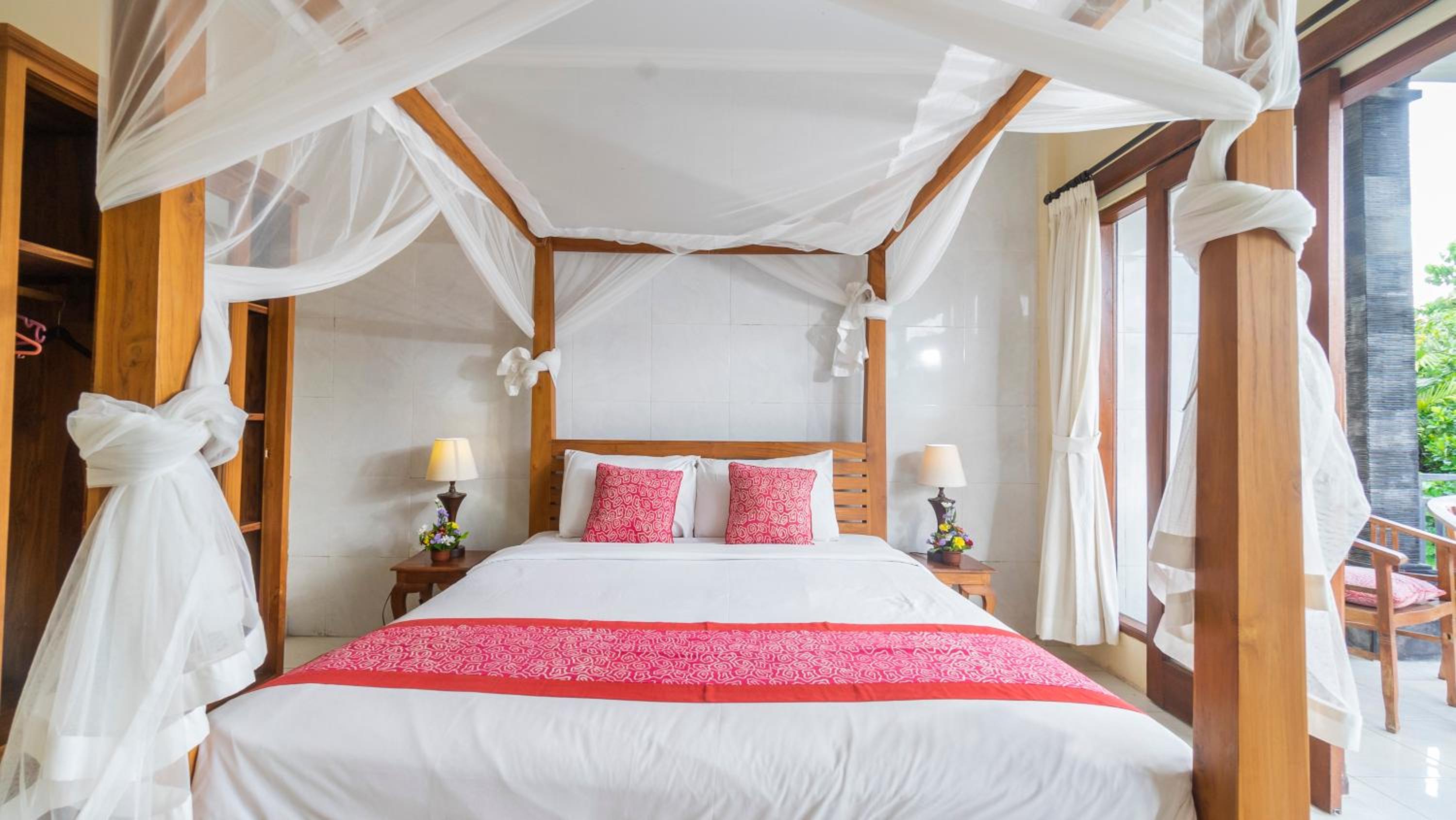 Double Room - Photo 17