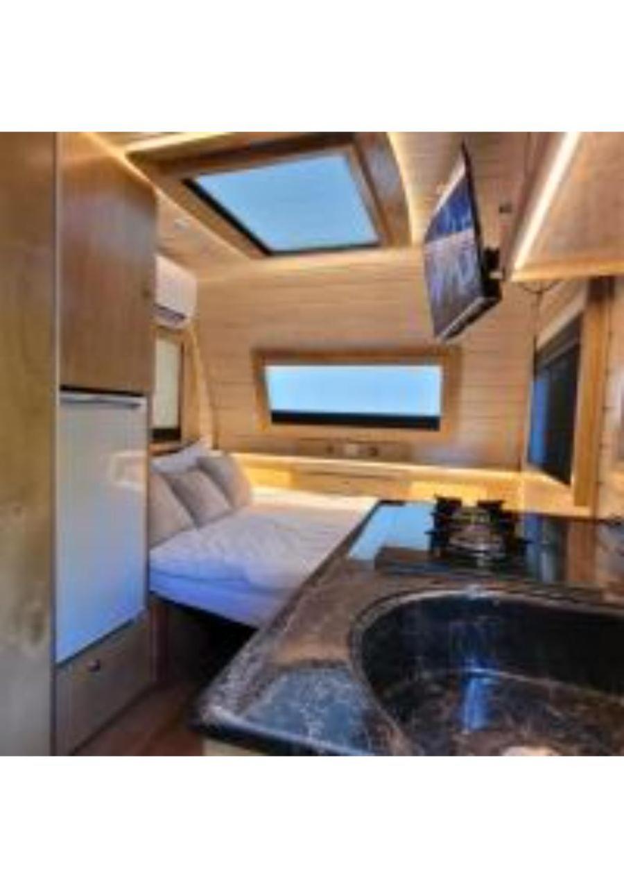 Caravan photo 2