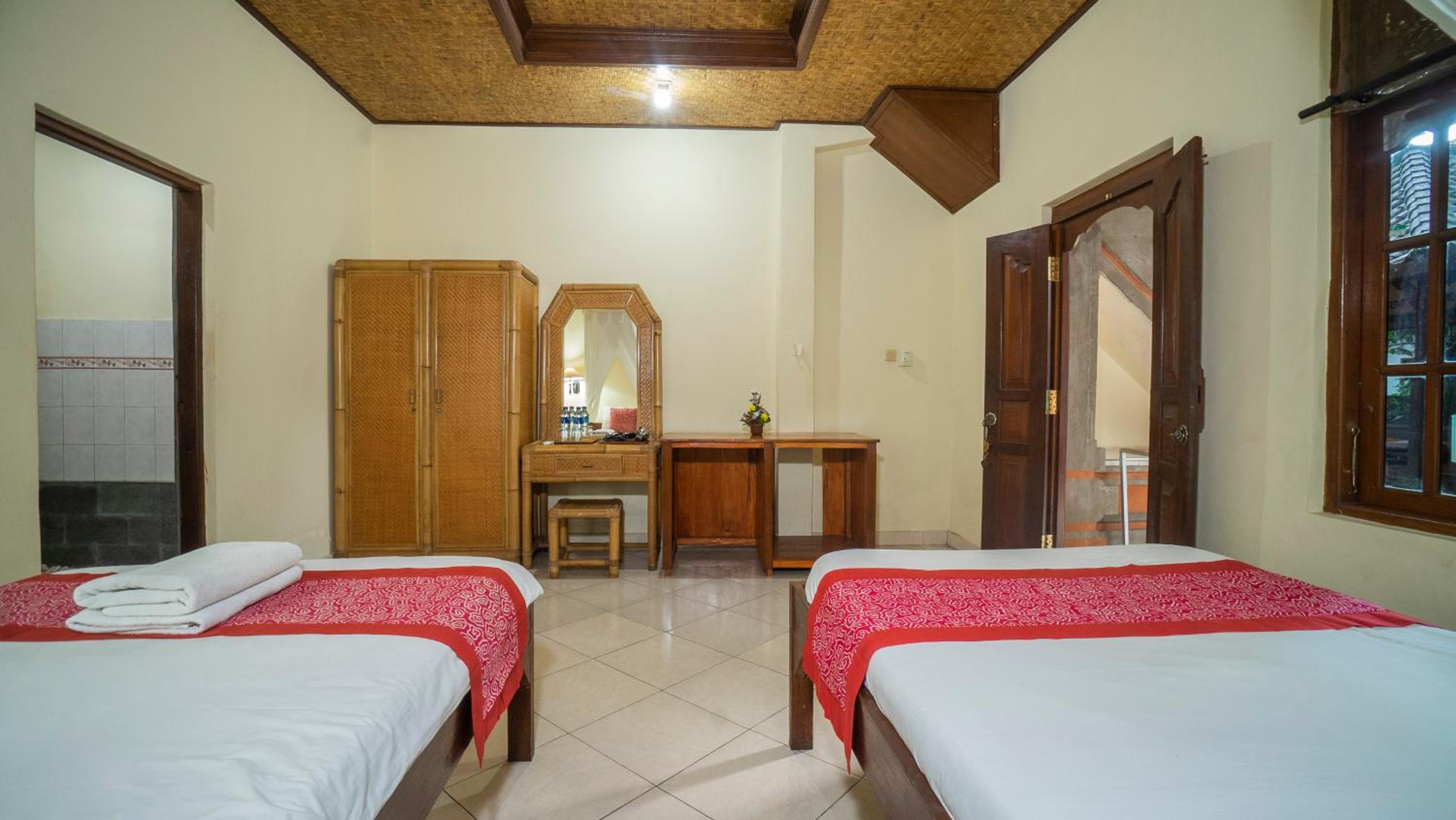 Standard Twin Room - Photo 13