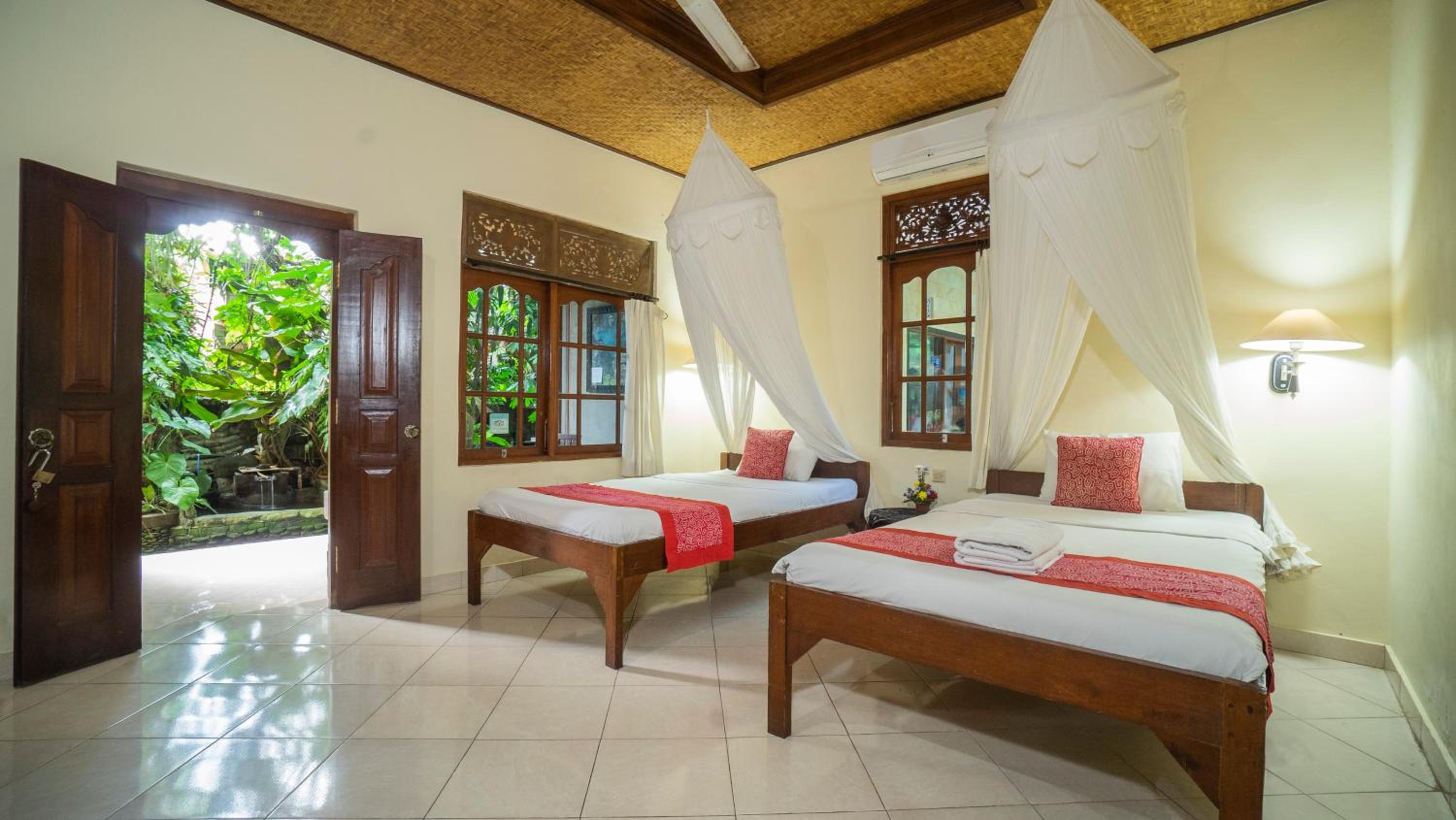 Standard Twin Room - Photo 14