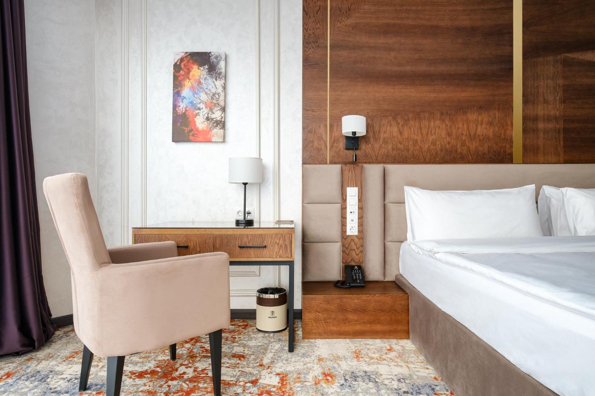Deluxe Double or Twin Room - Photo 3