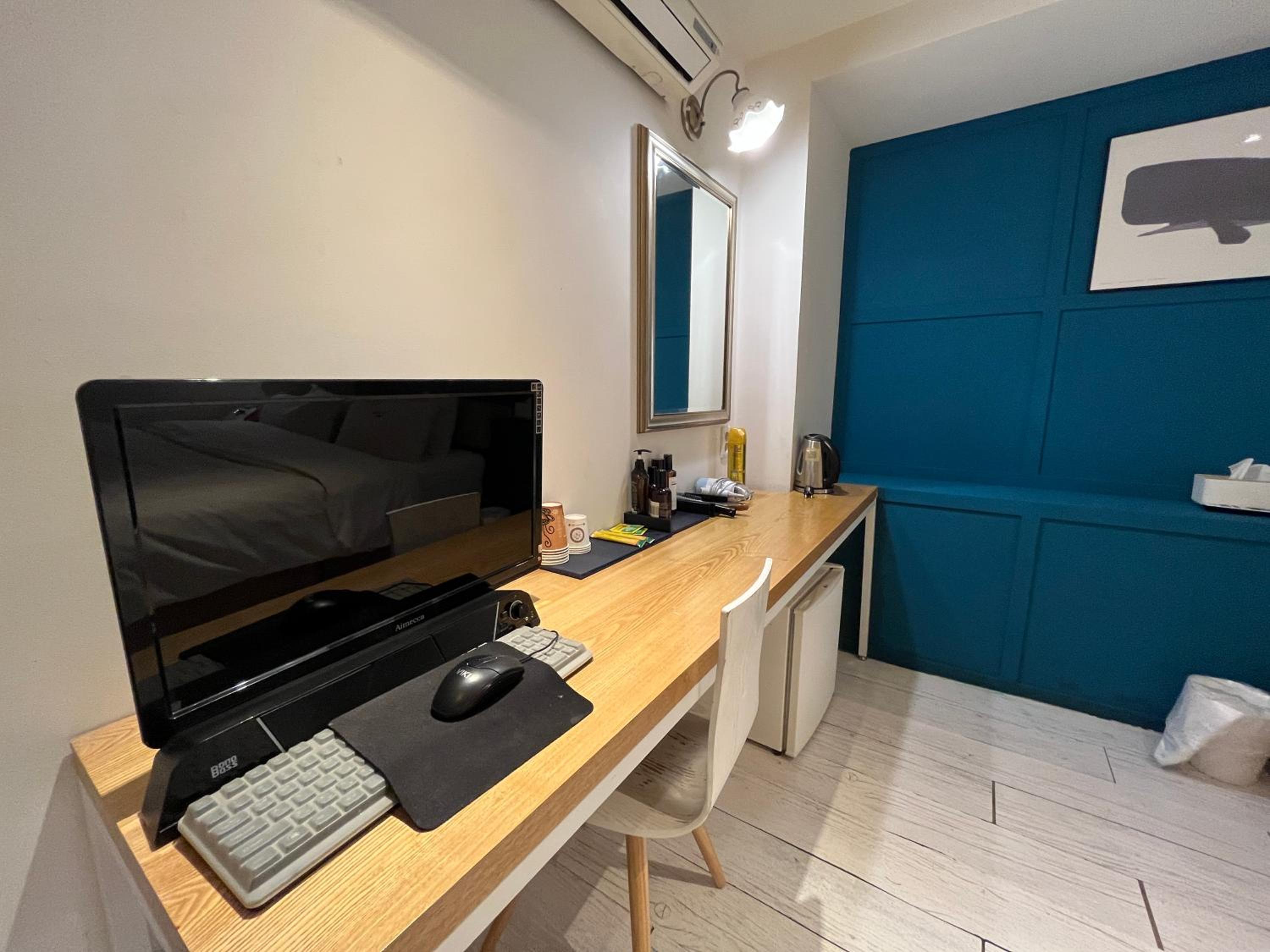 Standard Double Room - Photo 20