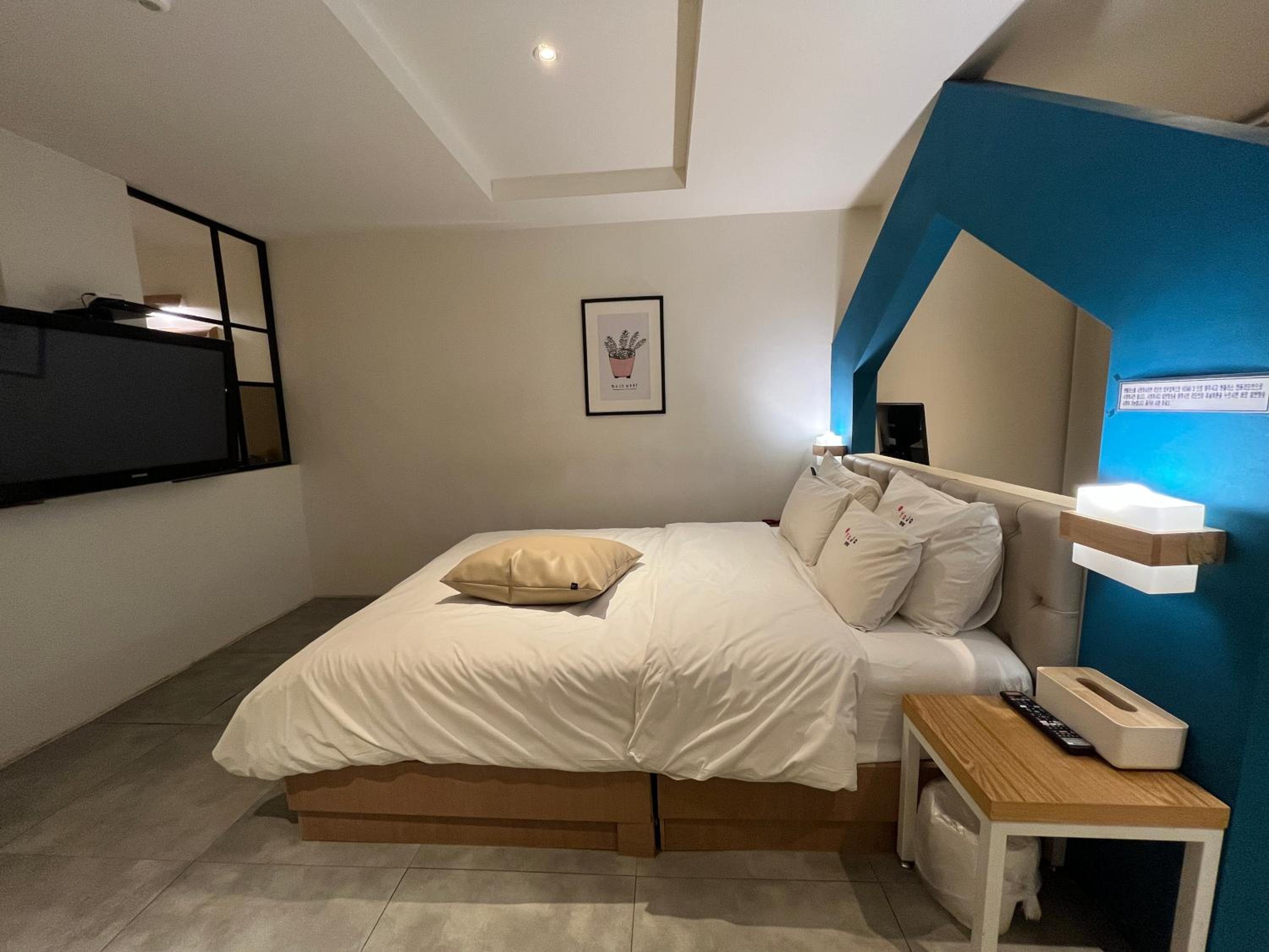 Deluxe Double Room - Photo 5