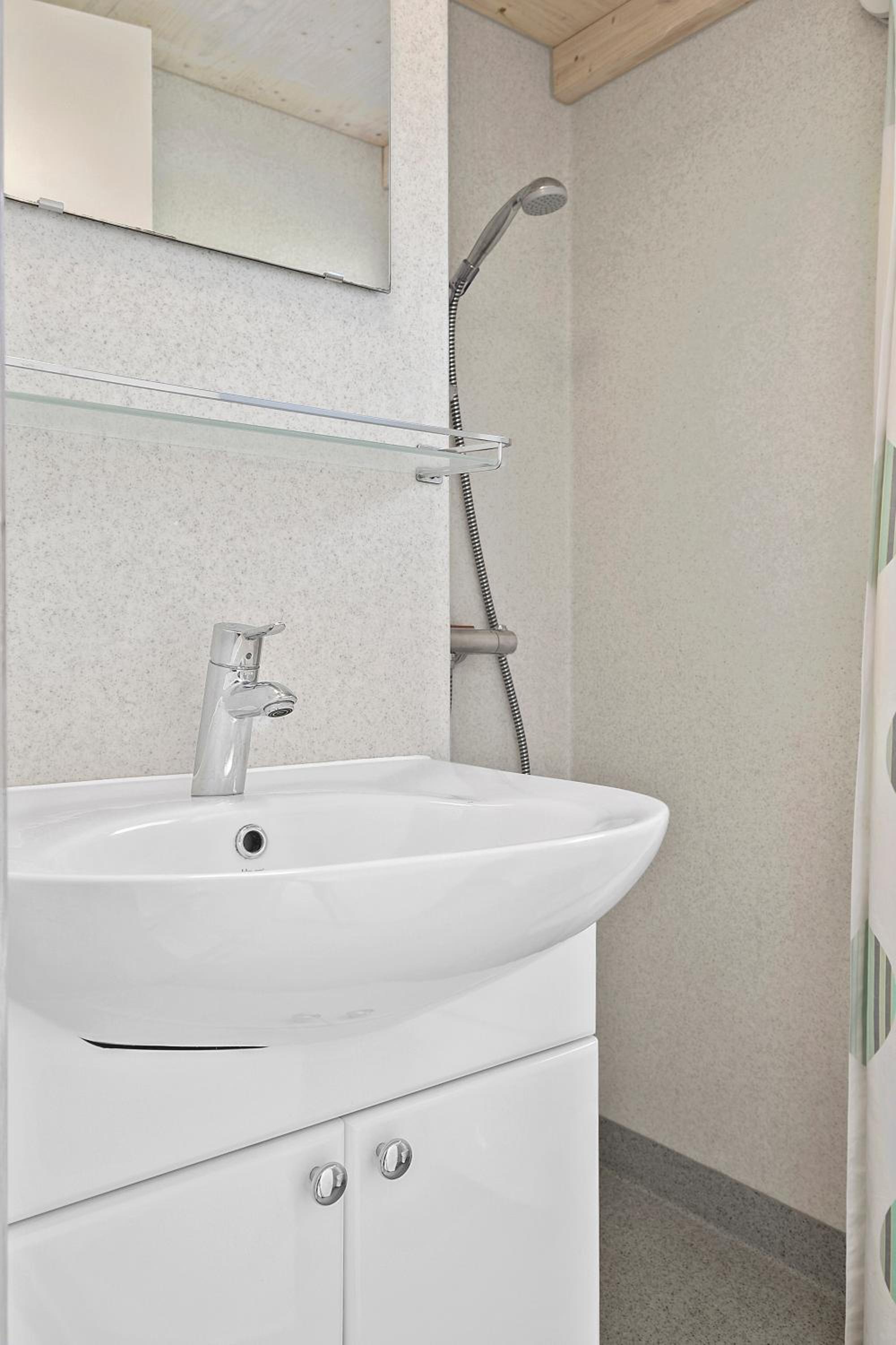 Cottage with 2 bedrooms and 1 loft and private bathroom - Photo 3