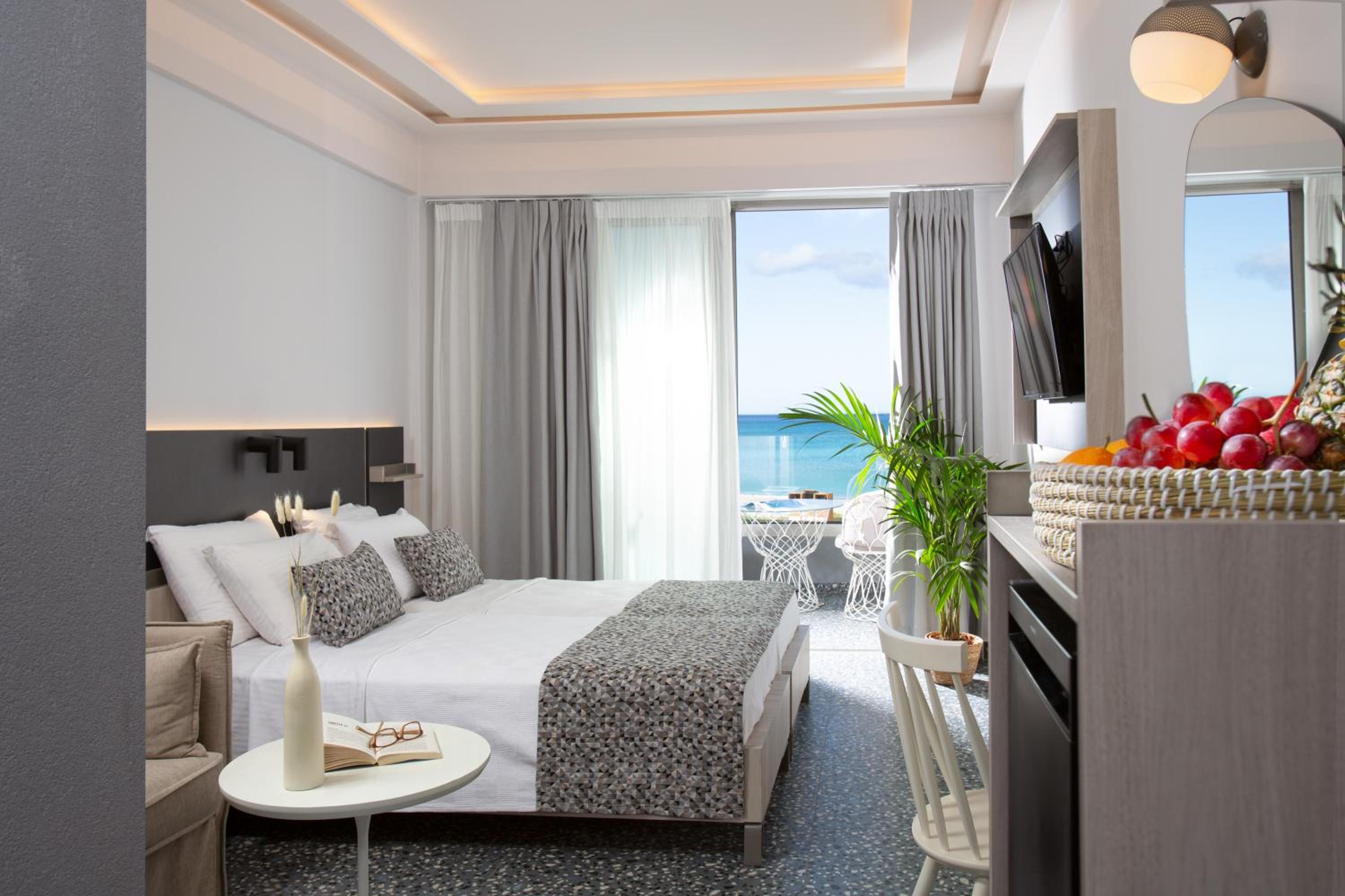 Quarto Duplo ou Twin Superior com Vista para o Mar