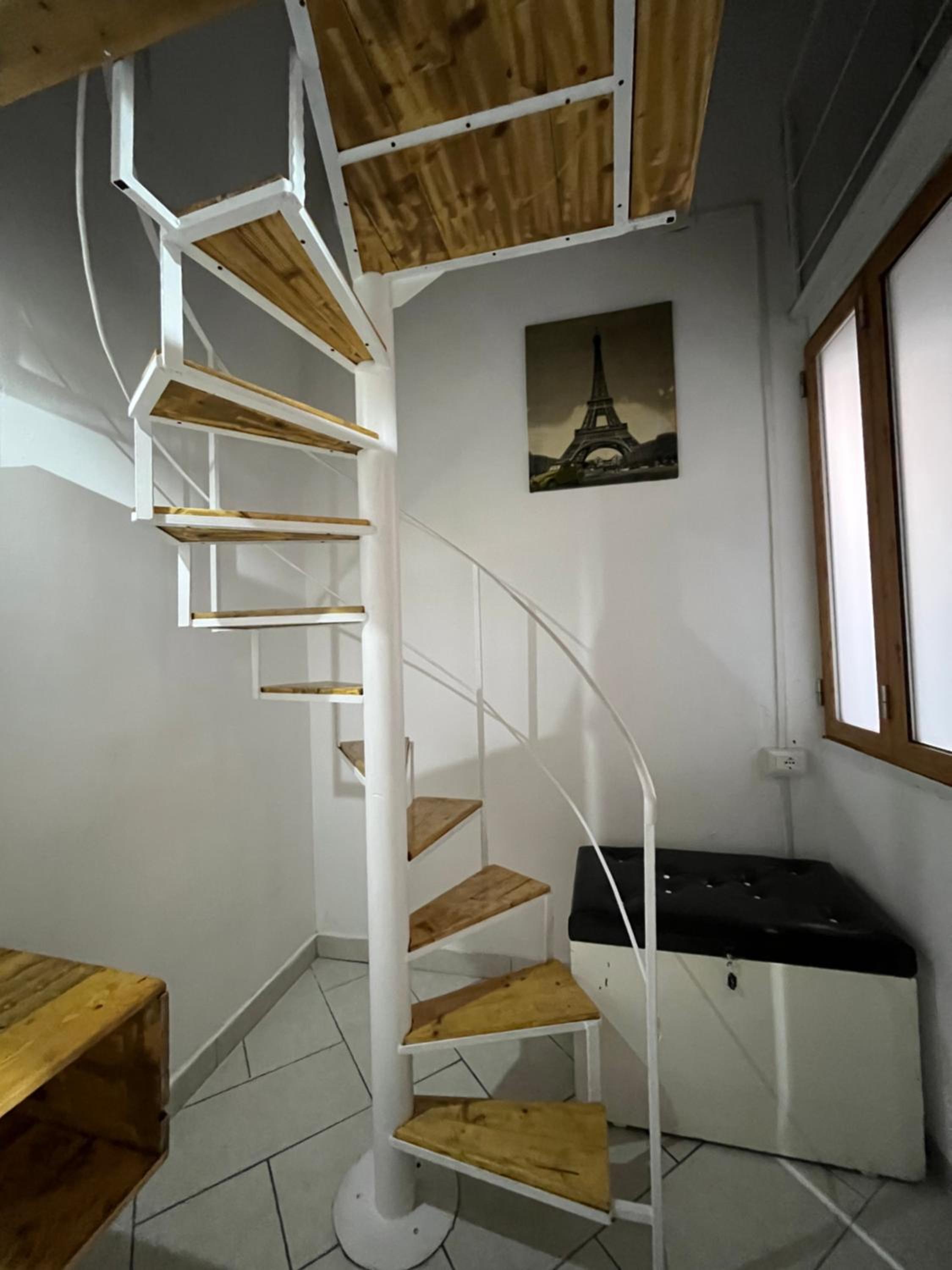 Two-Bedroom Apartment - Photo 9