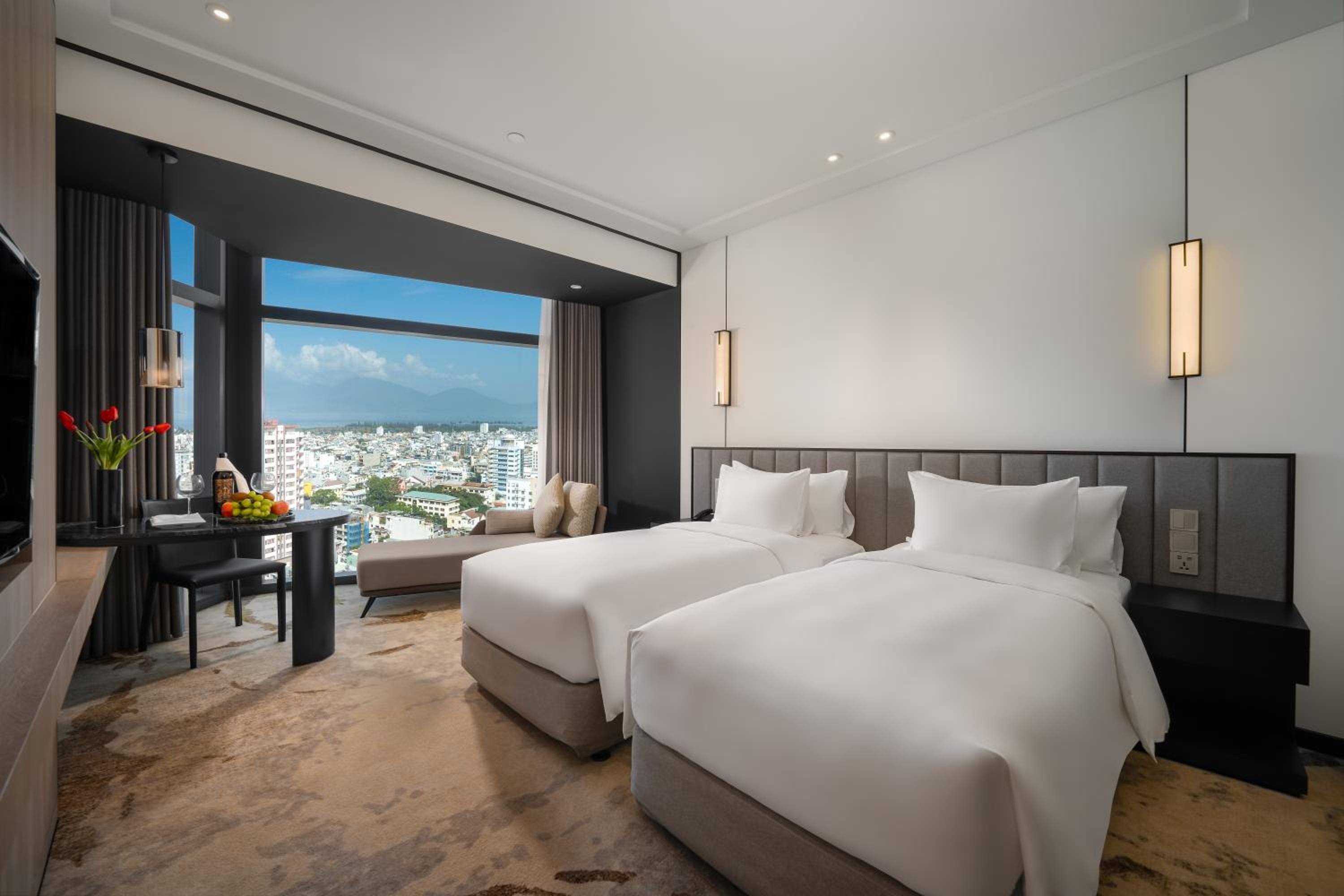 Standard Twin Room with River View - Photo 1