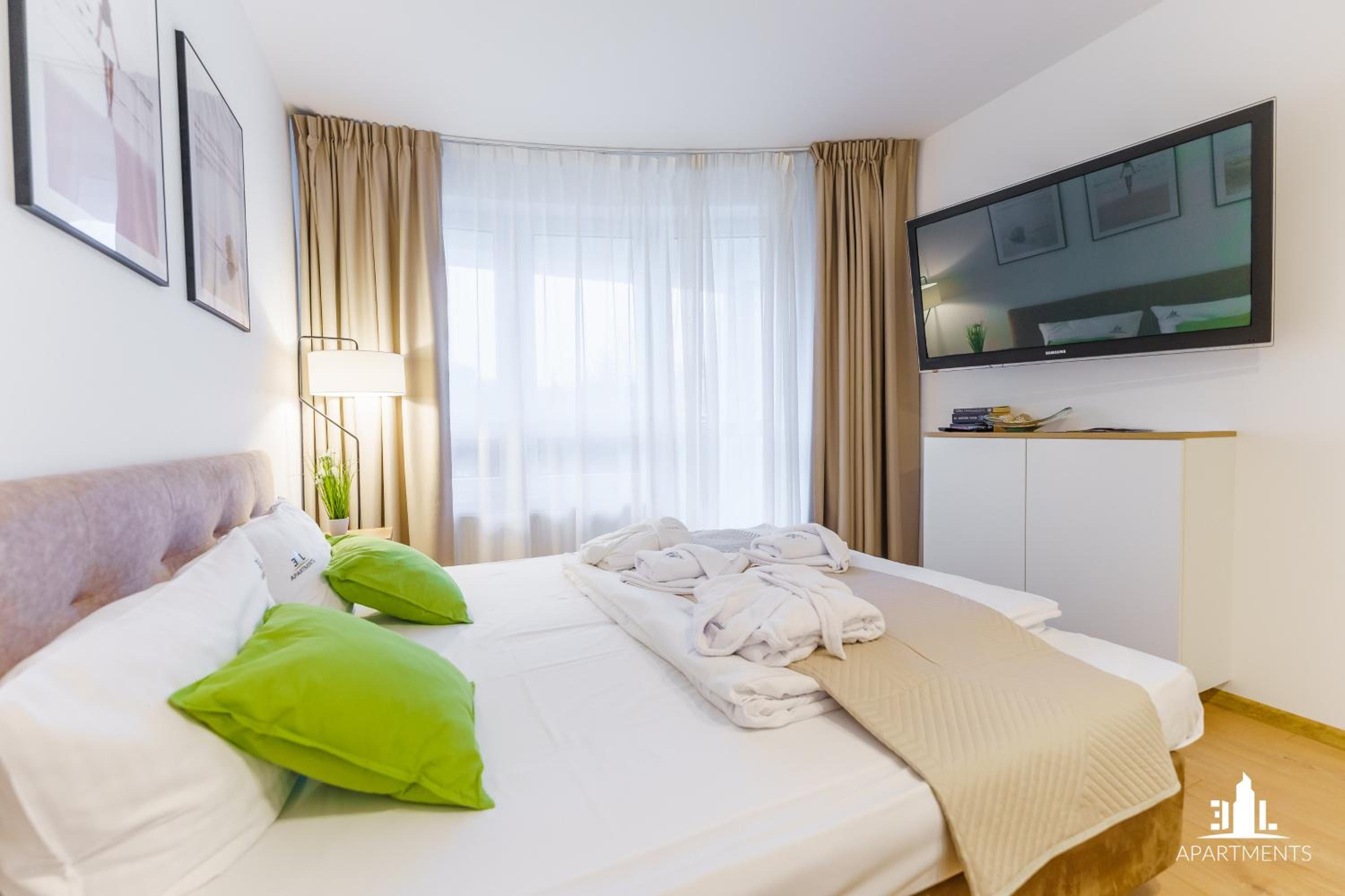 Triple Room with Private Bathroom photo 3