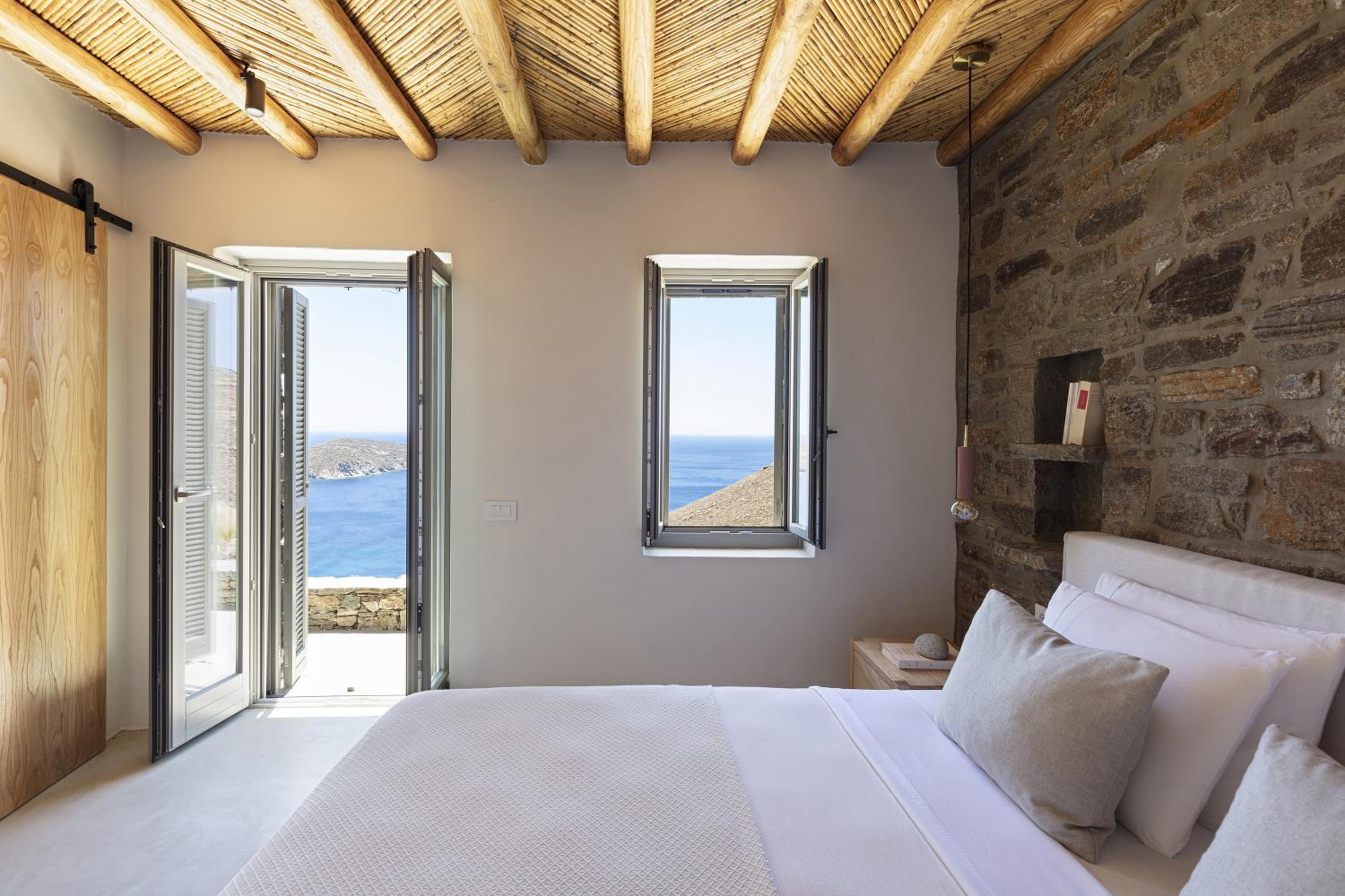 Villa With Sea View photo 3