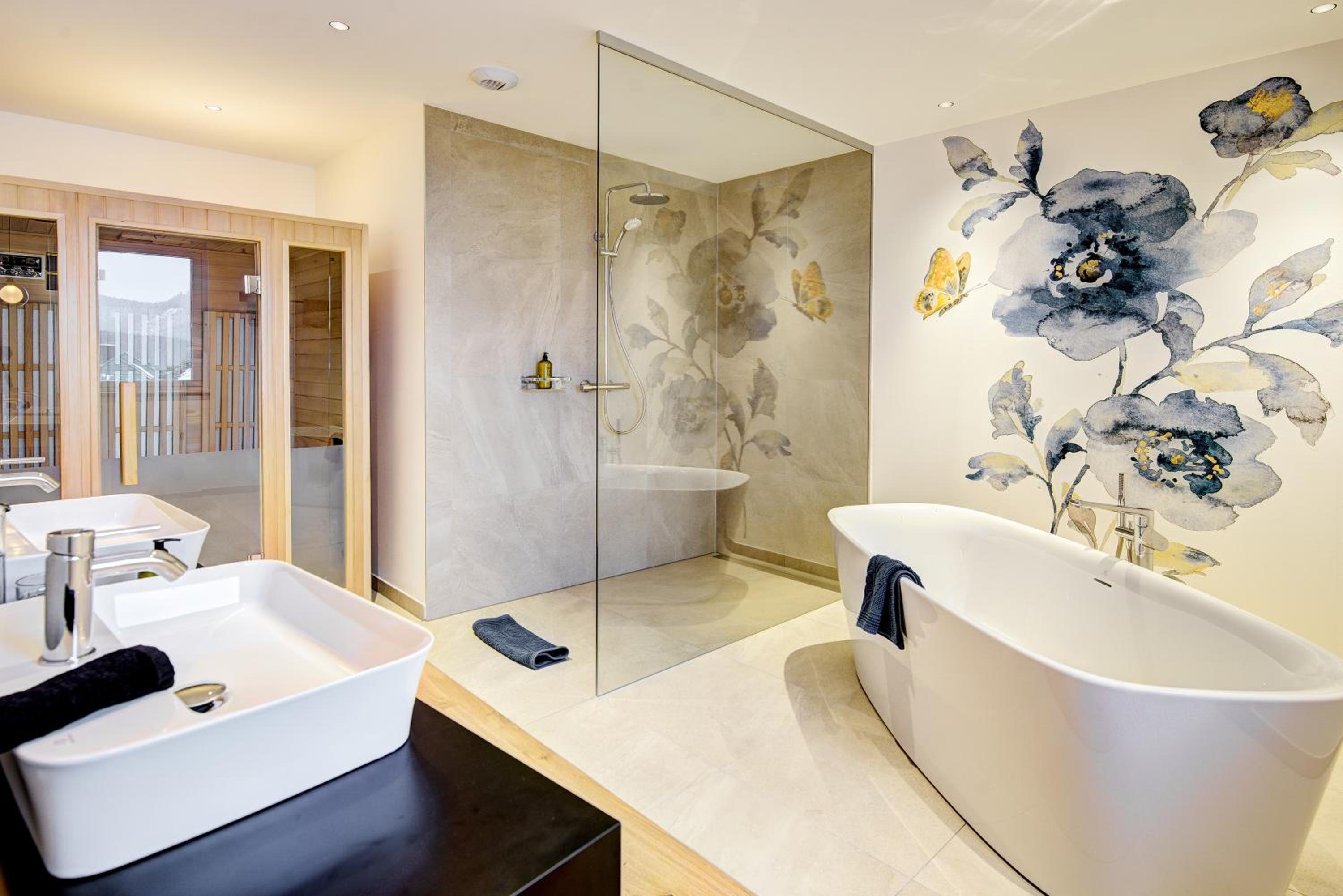 Suite with Garden View photo 3