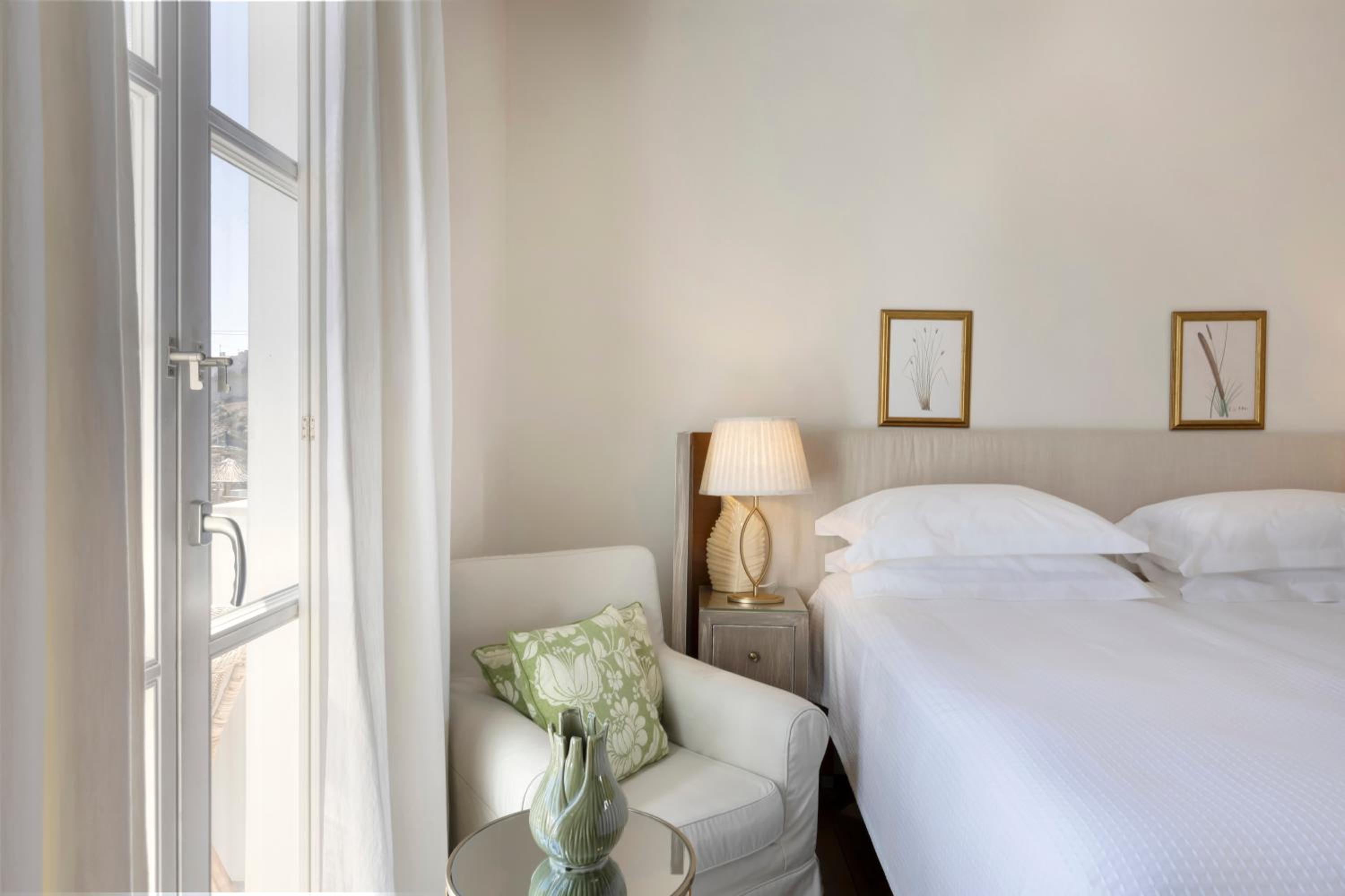 Twin Room with Sea View - Photo 3